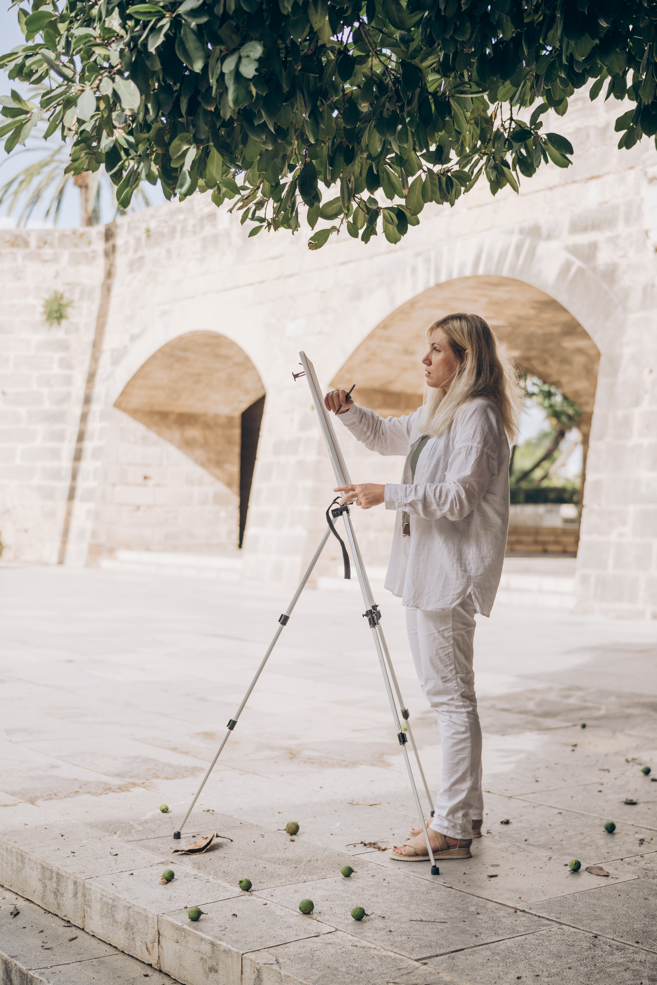 Painter at work. Photographer in Mallorca