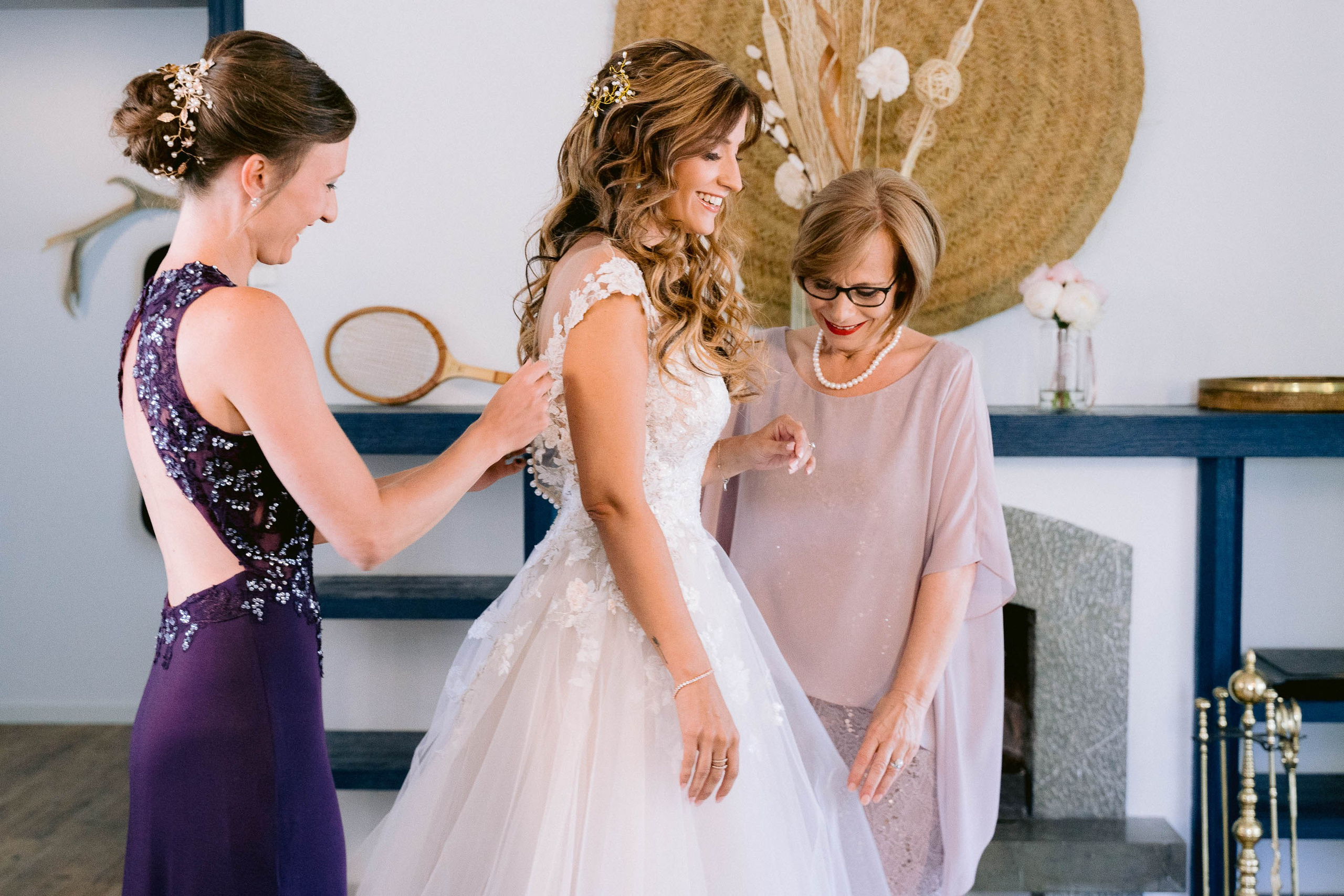 Wedding in Mallorca at Mhares Beach Club. Mallorca Wedding, Corporate & Social Photographer