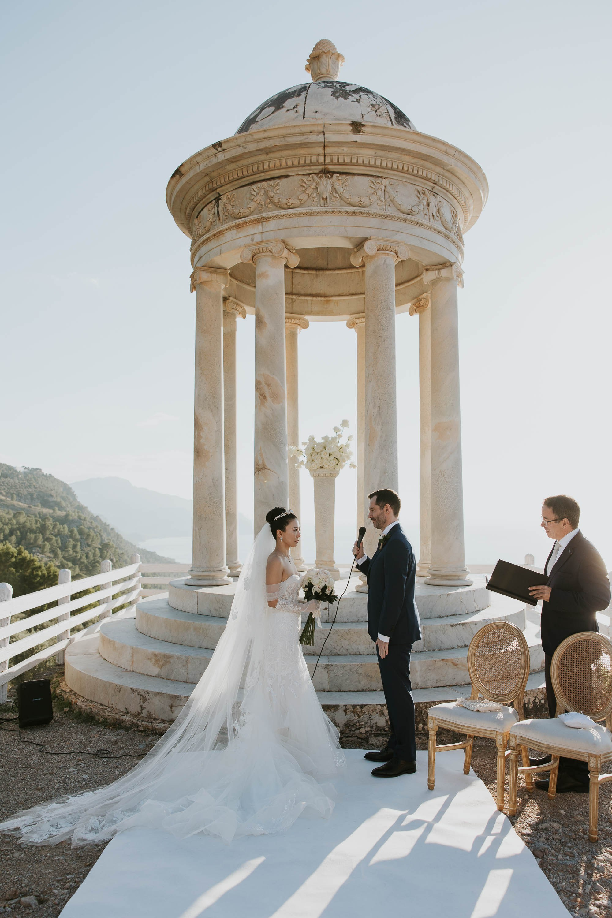 Son Marroig Venue for Masumi & Chris Wedding Ceremony. Wedding Celebrant in Mallorca Iban Collin