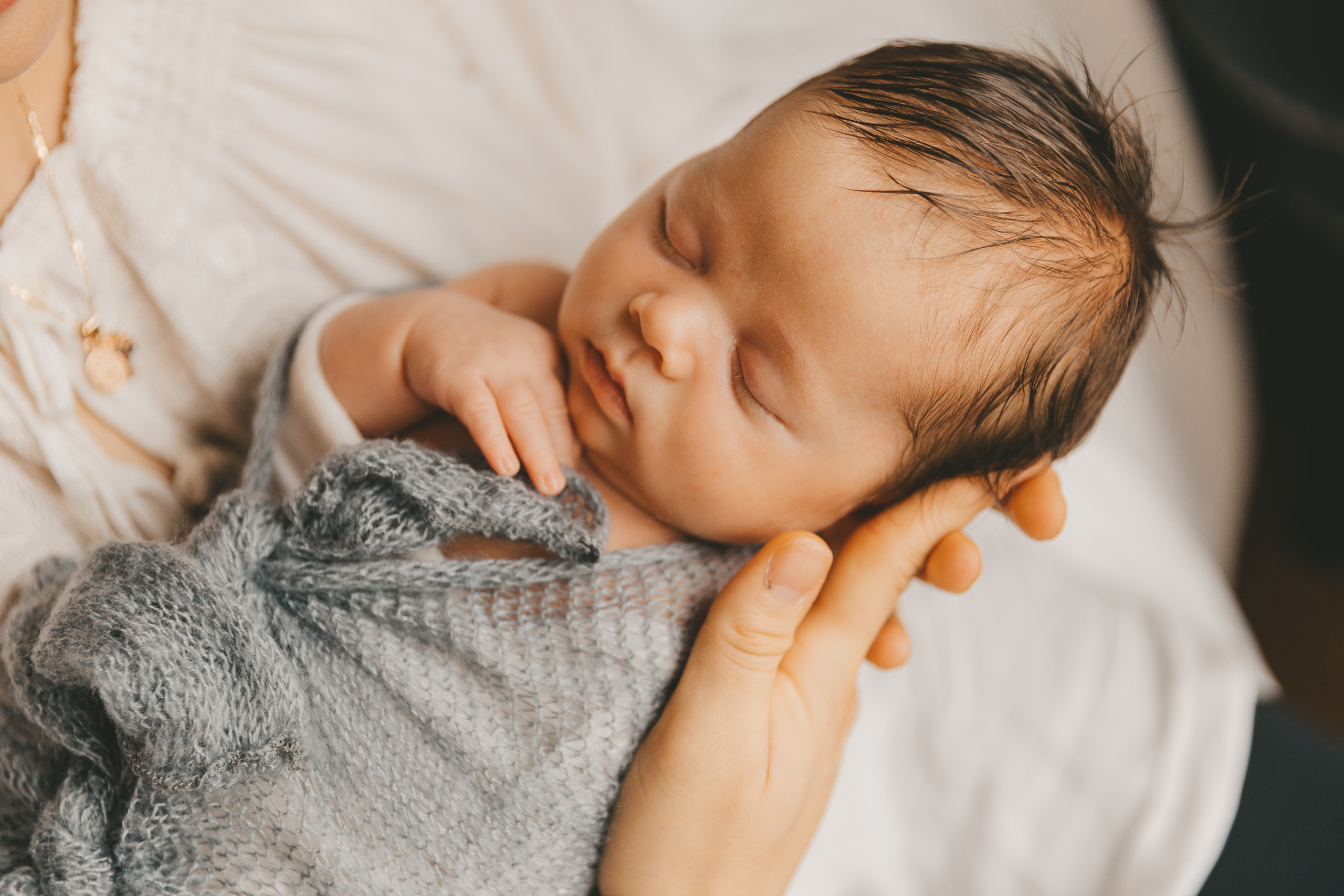 Lifestyle Newborn Session. Professional Photography in Austin, TX — Family, Newborn, Maternity