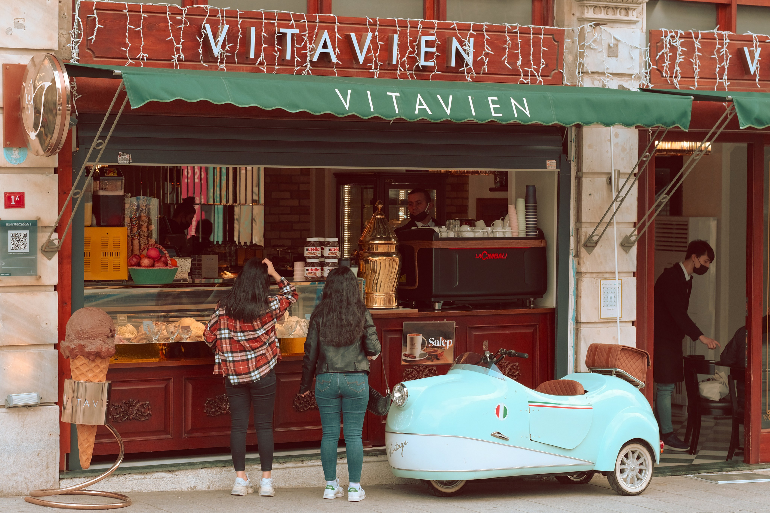 Istanbul Street Photography |📍 Turkey