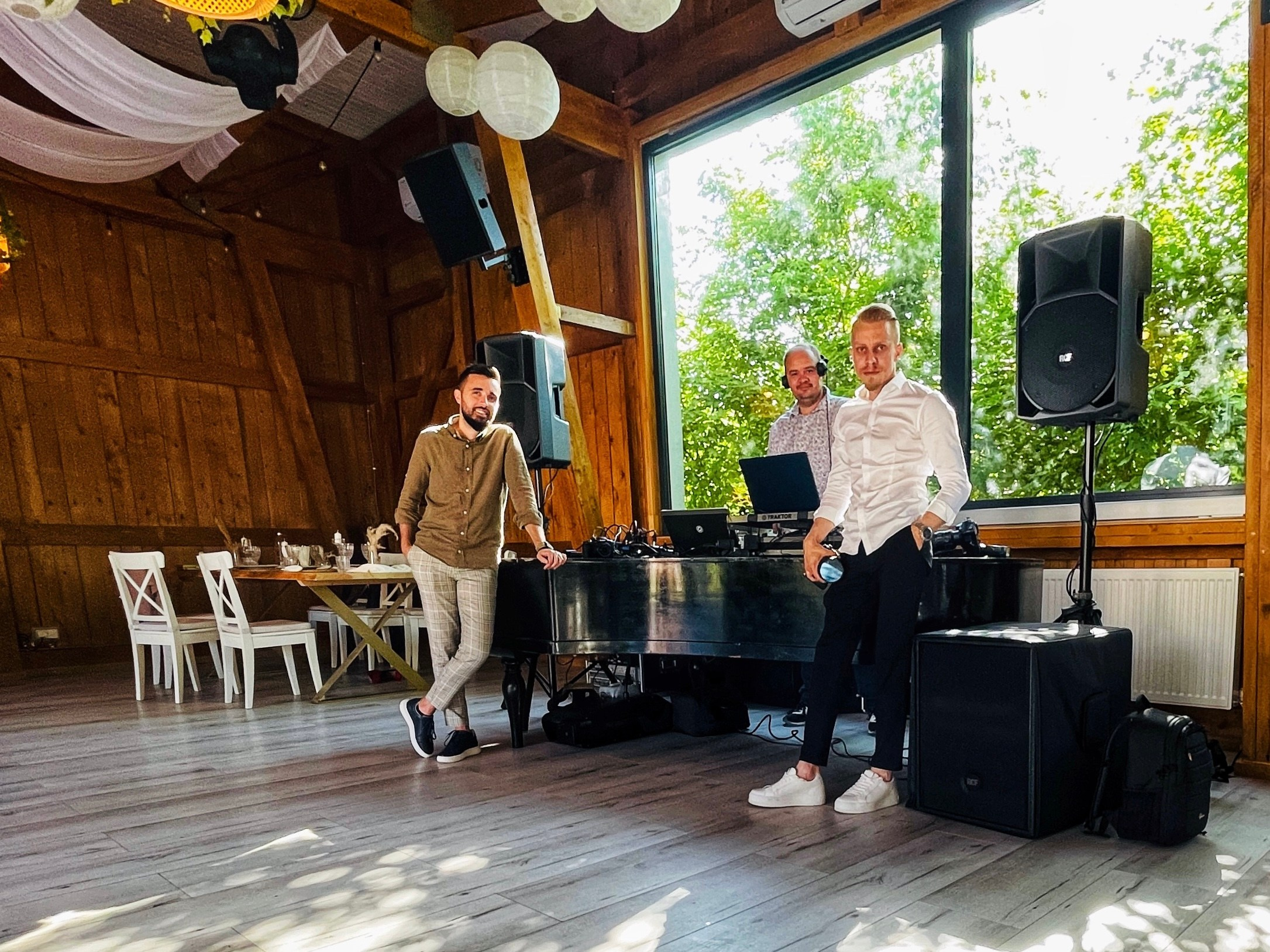 Despre Fotograf Cătălin Lazăr — Profesionist Evenimente. Cătălin Lazăr Photography — Fotografie de nuntă și evenimente premium în România și Europa