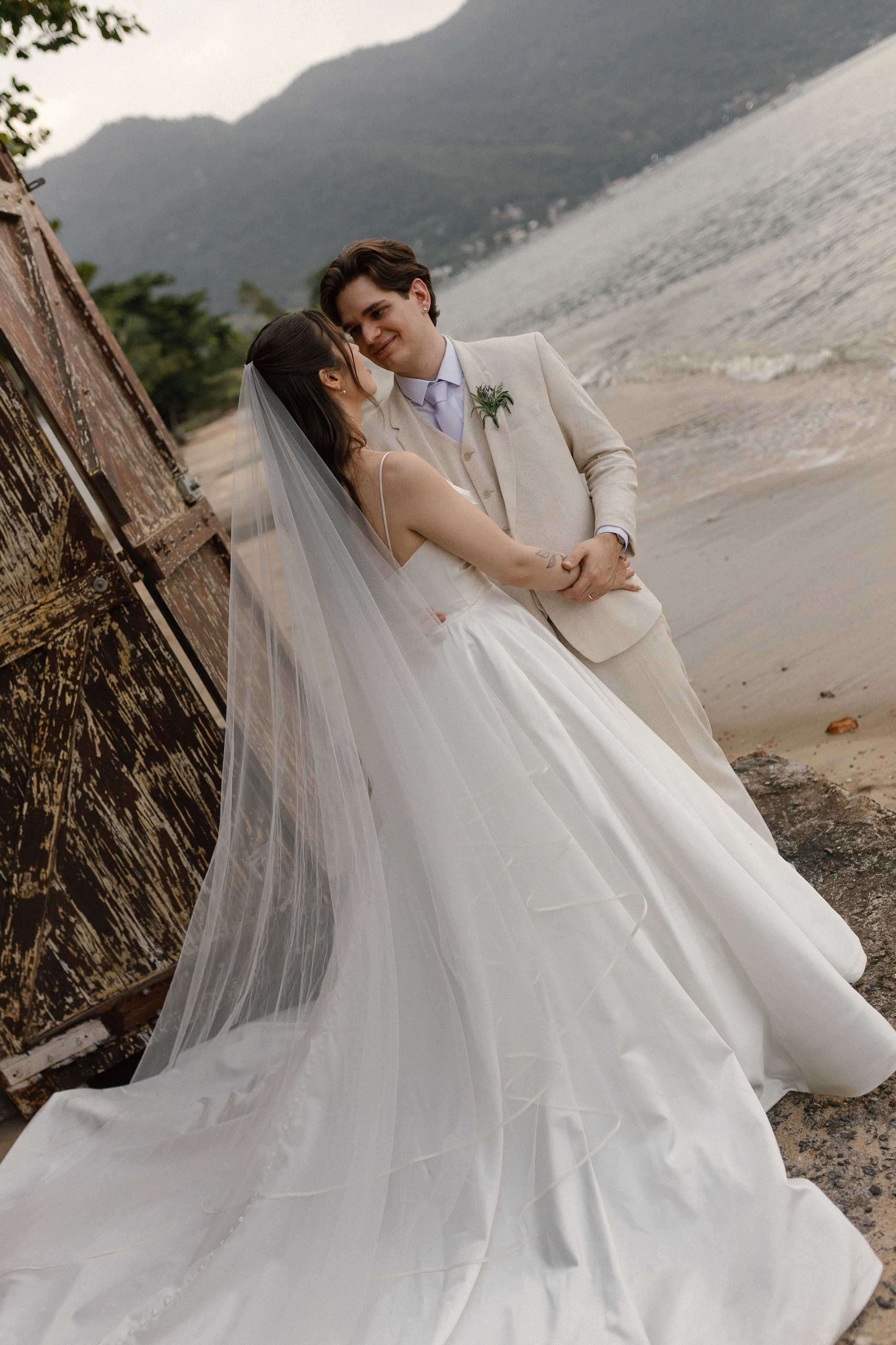 Beatriz e Luis — São Sebastião