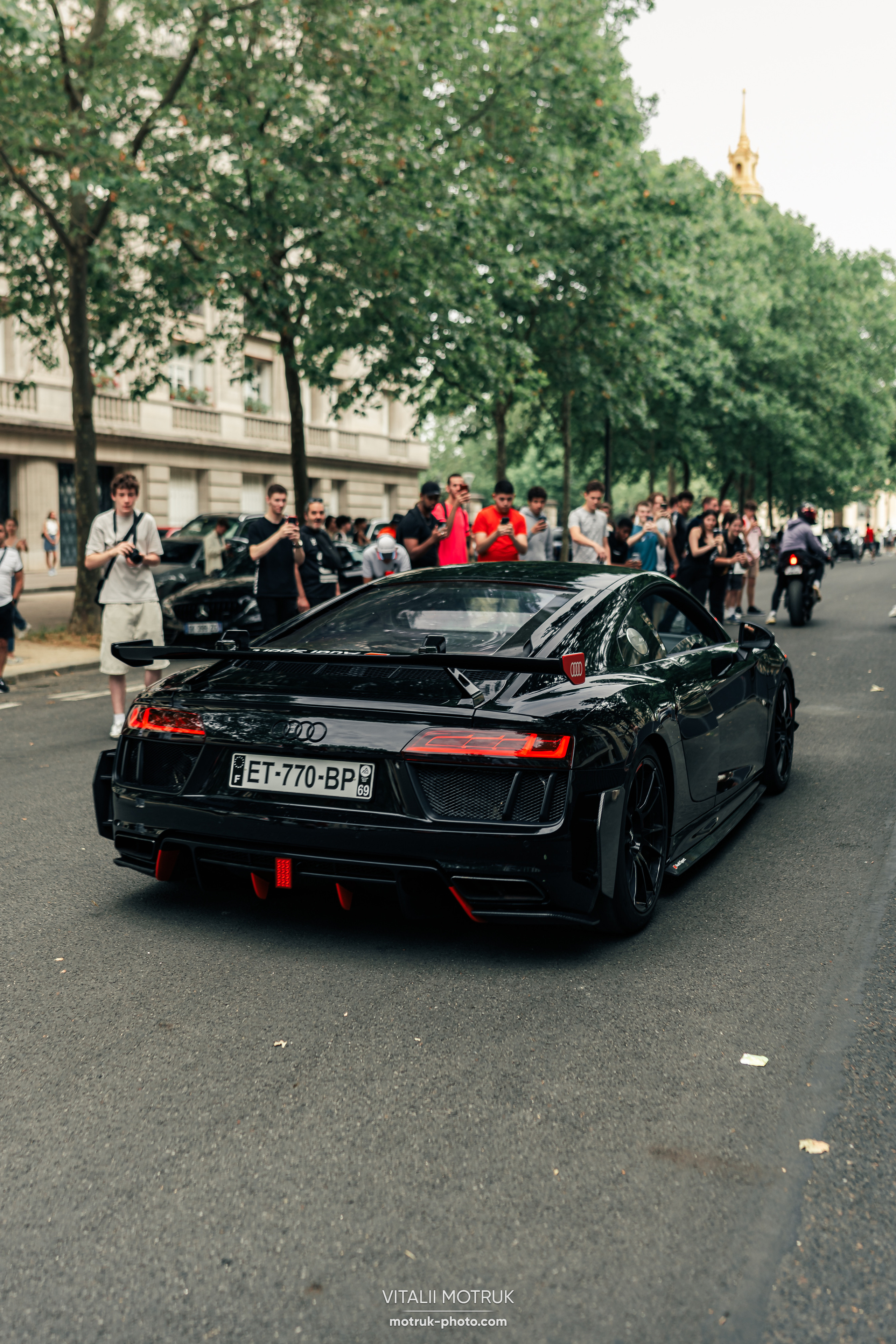 Place Vauban 18 juin. Photographer in Paris — Vitalii Motruk