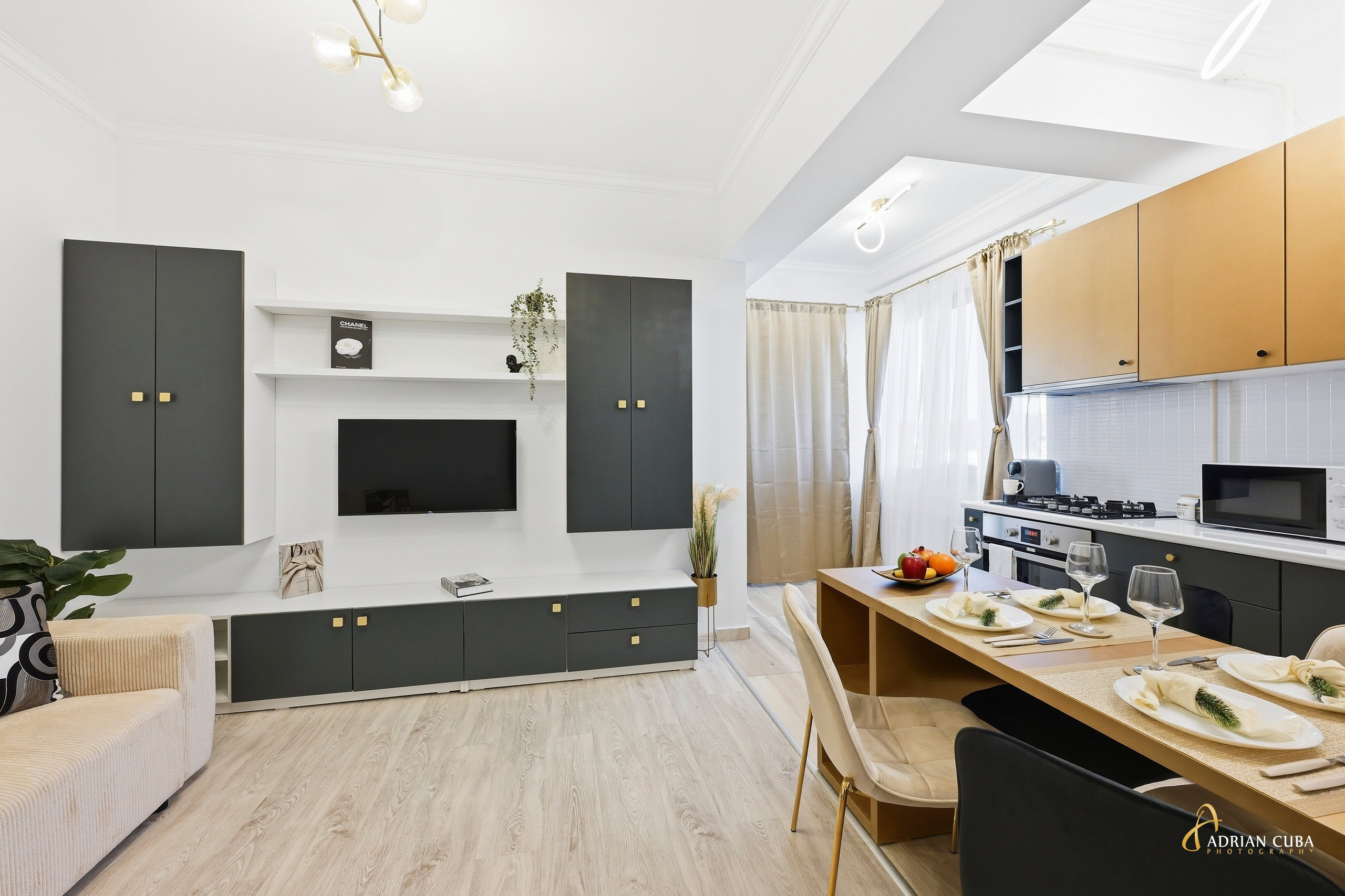 Fotograf Imobiliare Iași | Adrian Cuba — Arhitectură & Airbnb