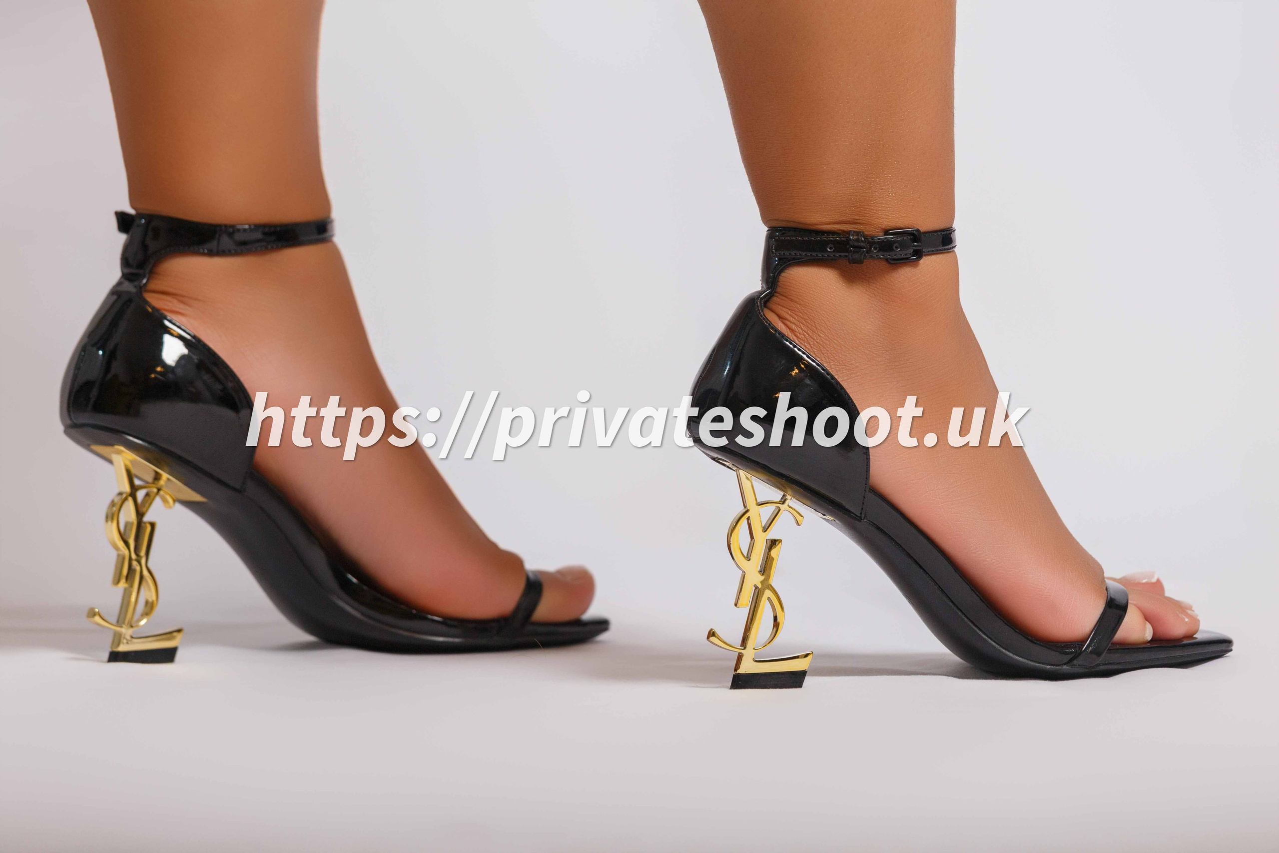 Private Studio. Ensaio Sensual em Londres | Private Shoot