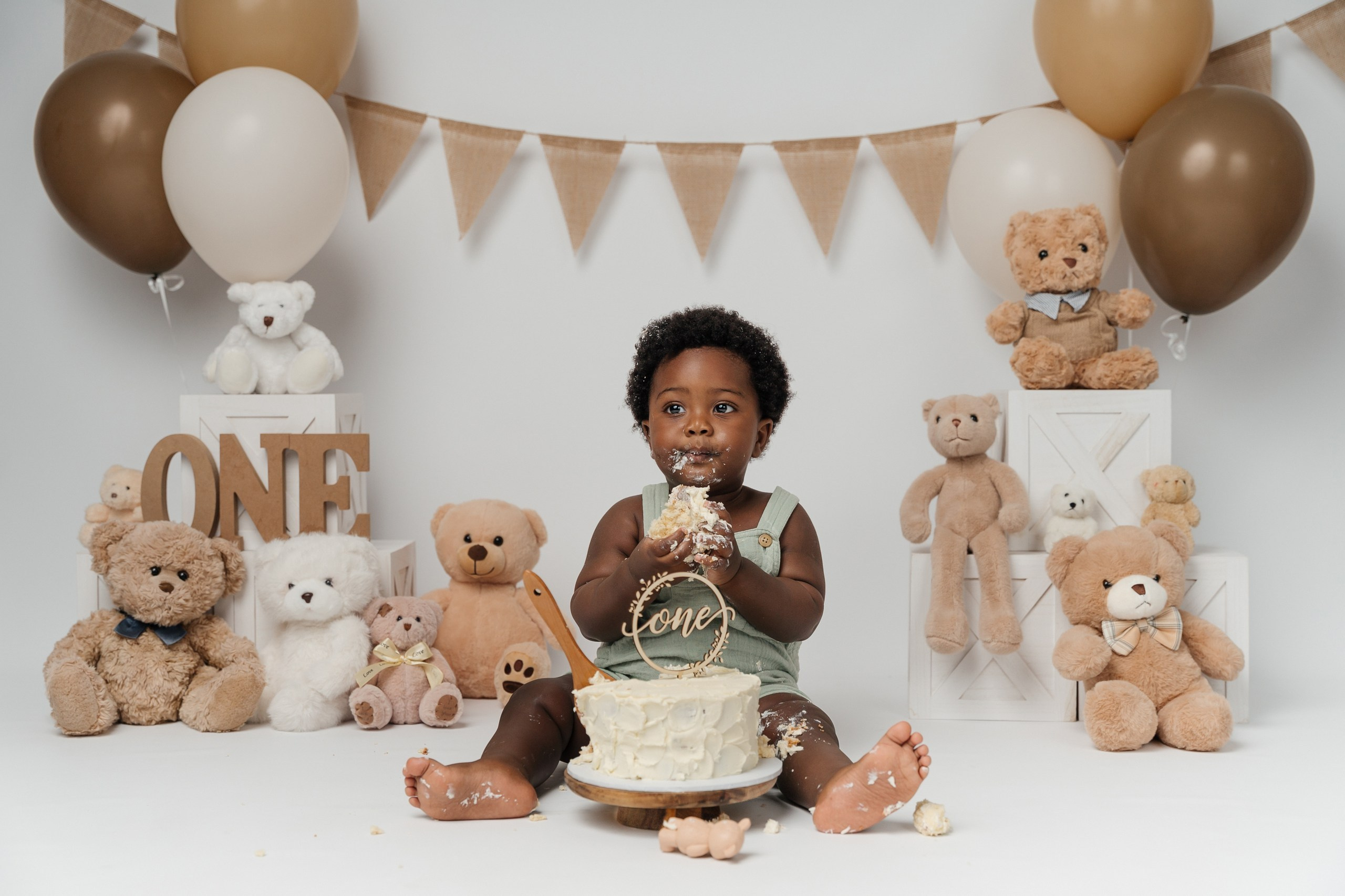 Adorable baby Chukwuma 🥰. Newborn and family photographer. Hills District. Sydney