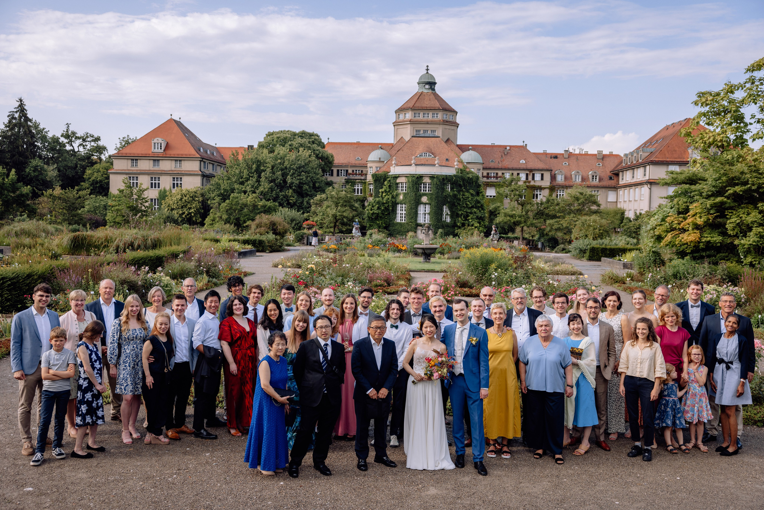 Café im Botanischen Garten. Deutsche - Japanische Hochzeit. Hochzeitsfotograf München Taufe Familienfotograf Tanja Mauke