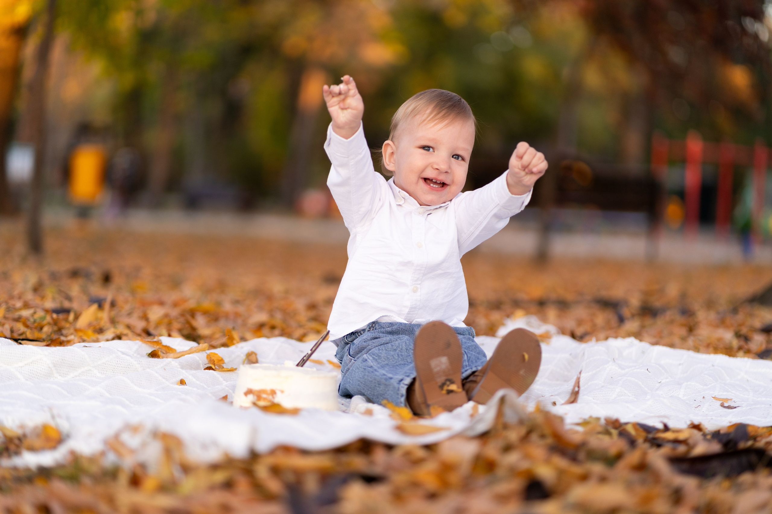 Smash the cake. Fotograf evenimente, fotograf nunta, fotograf botez