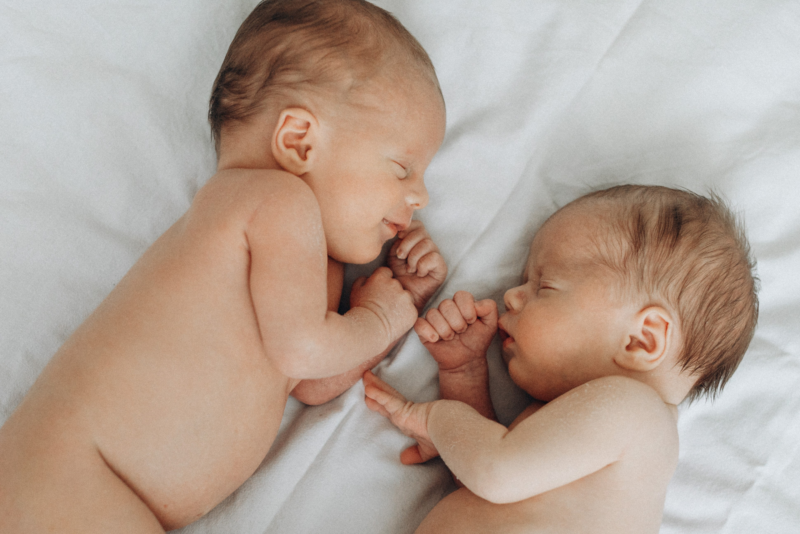 Valokuvaaja Kotka | Perhe-, newborn- ja hääkuvaus Kotkassa, Helsingissä ja myös muualla