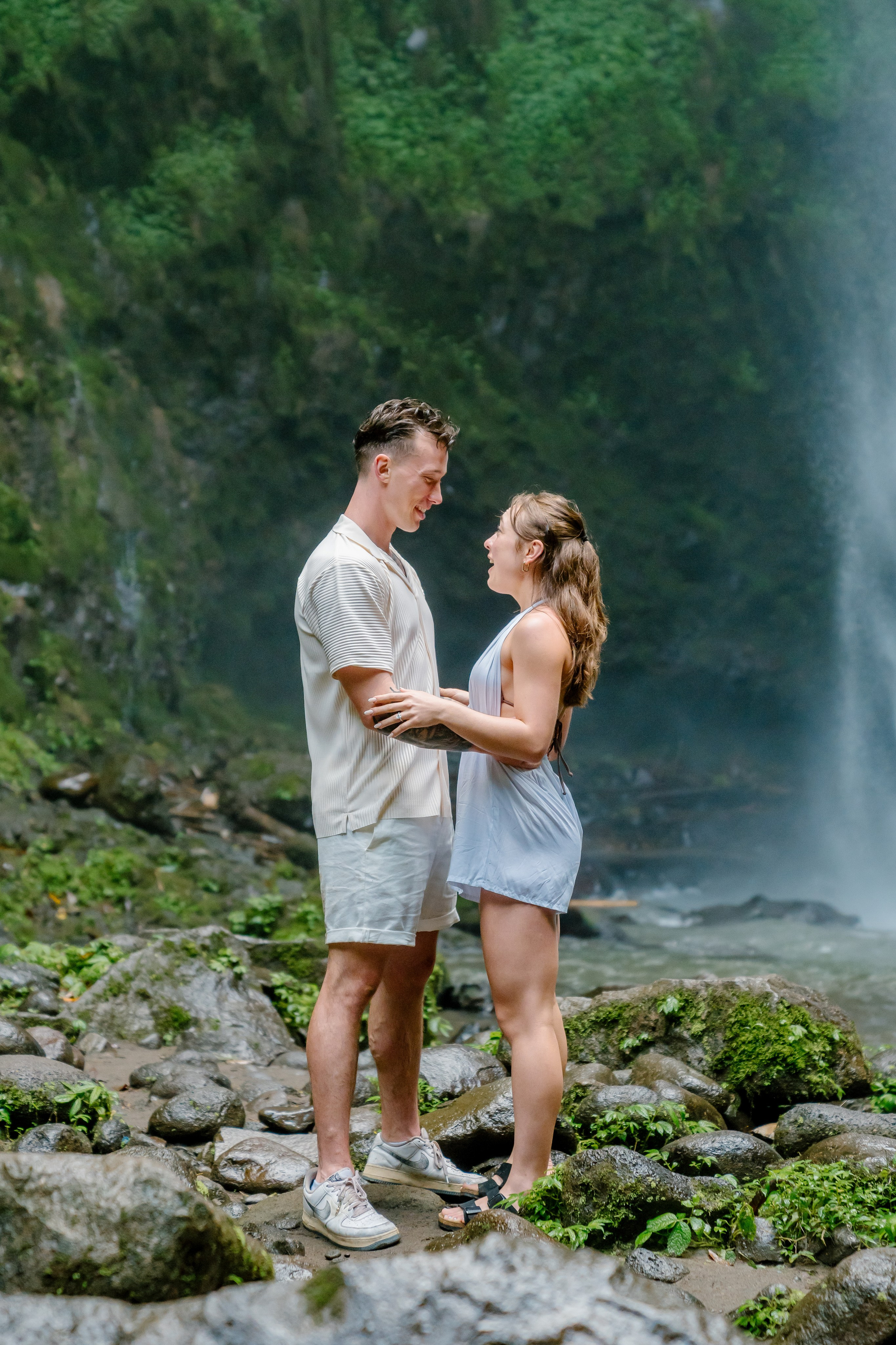Sureprise marriage proposal. Female Photographer in Bali