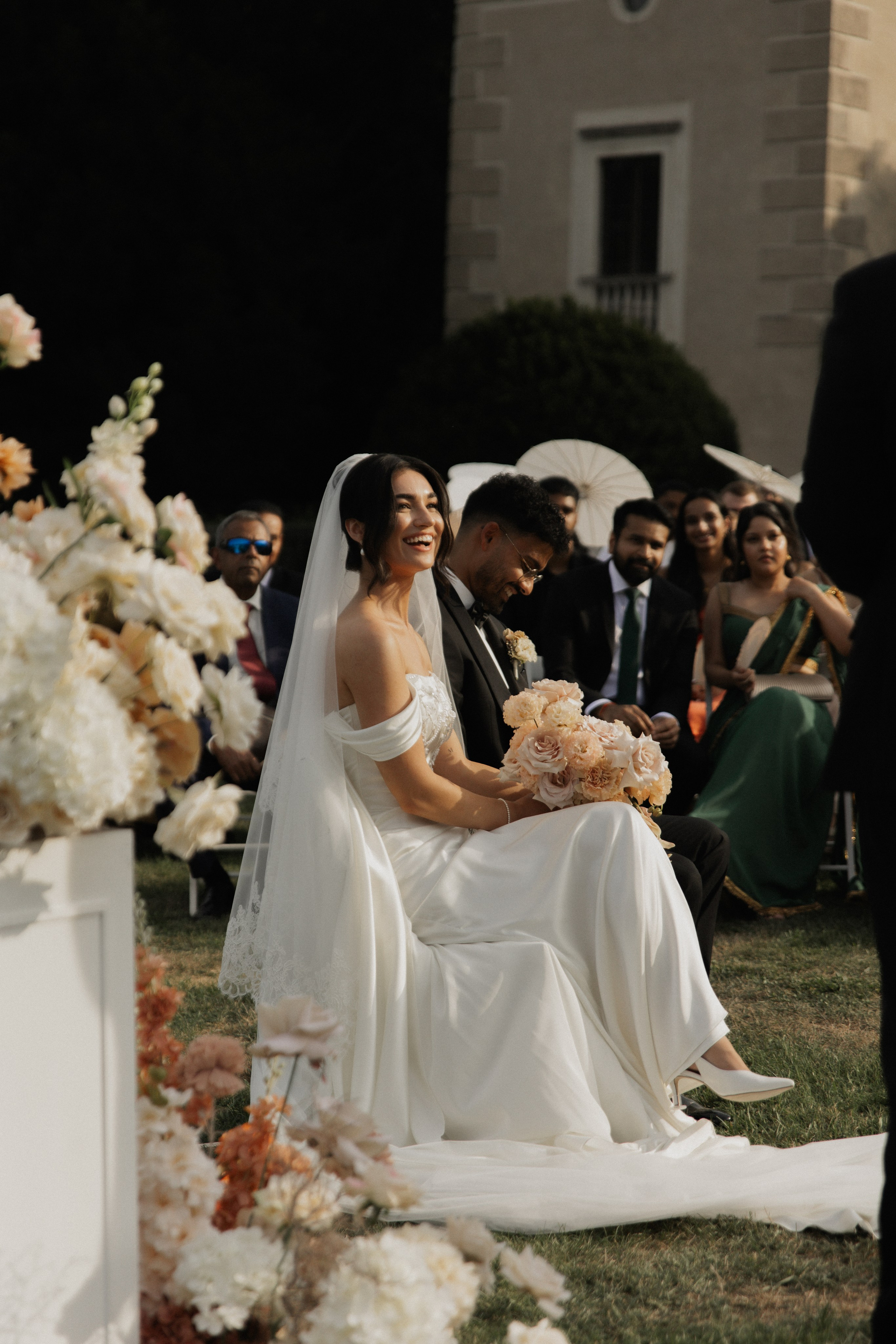Elegant Castle Wedding in Austria | Alwin & Ruth’s Fairytale Celebration. Wedding photographer and videographer based in Timisoara, Romania