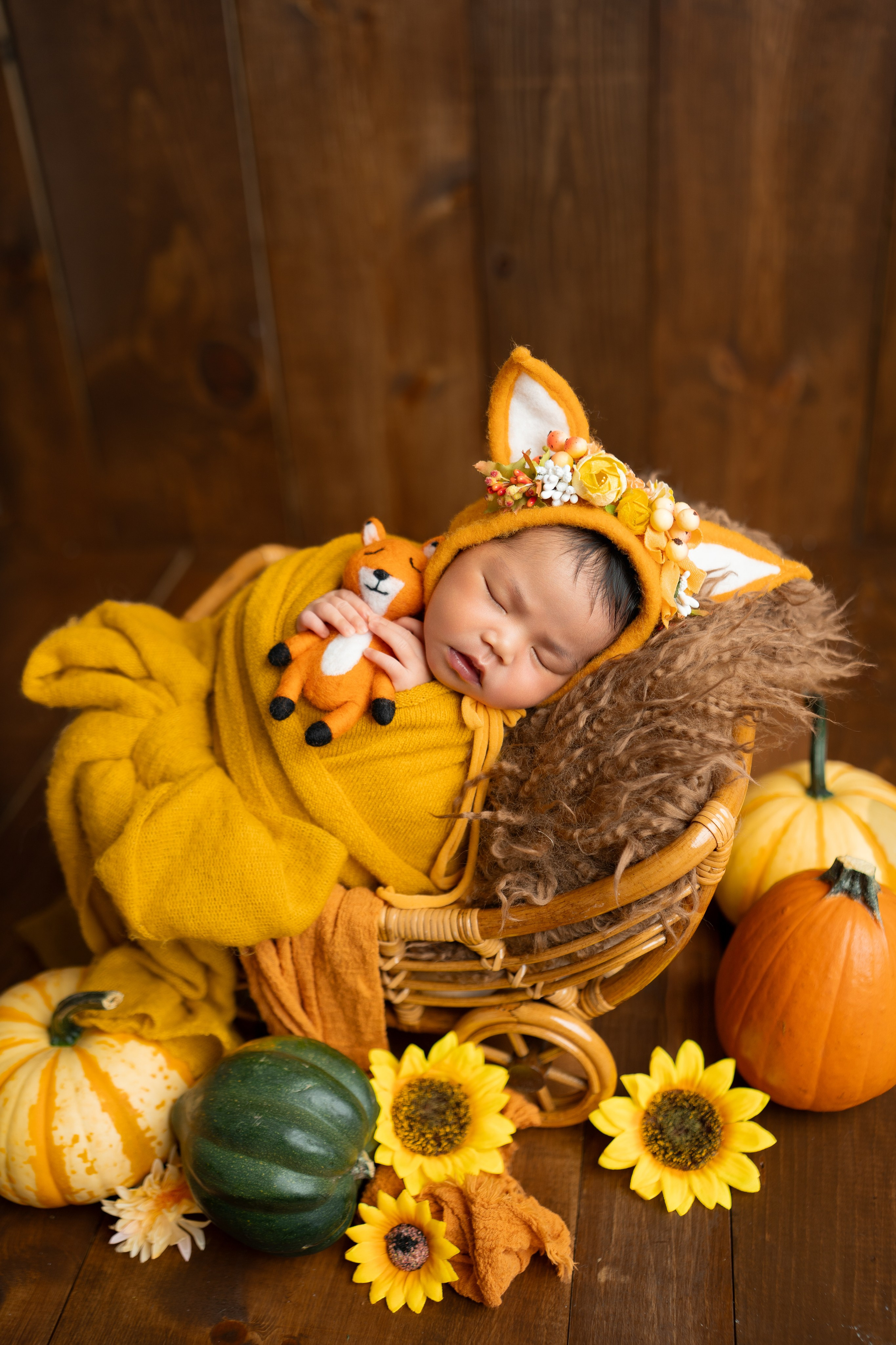 Posed Newborn. Maternity, family and newborn photography in San Francisco Bay Area