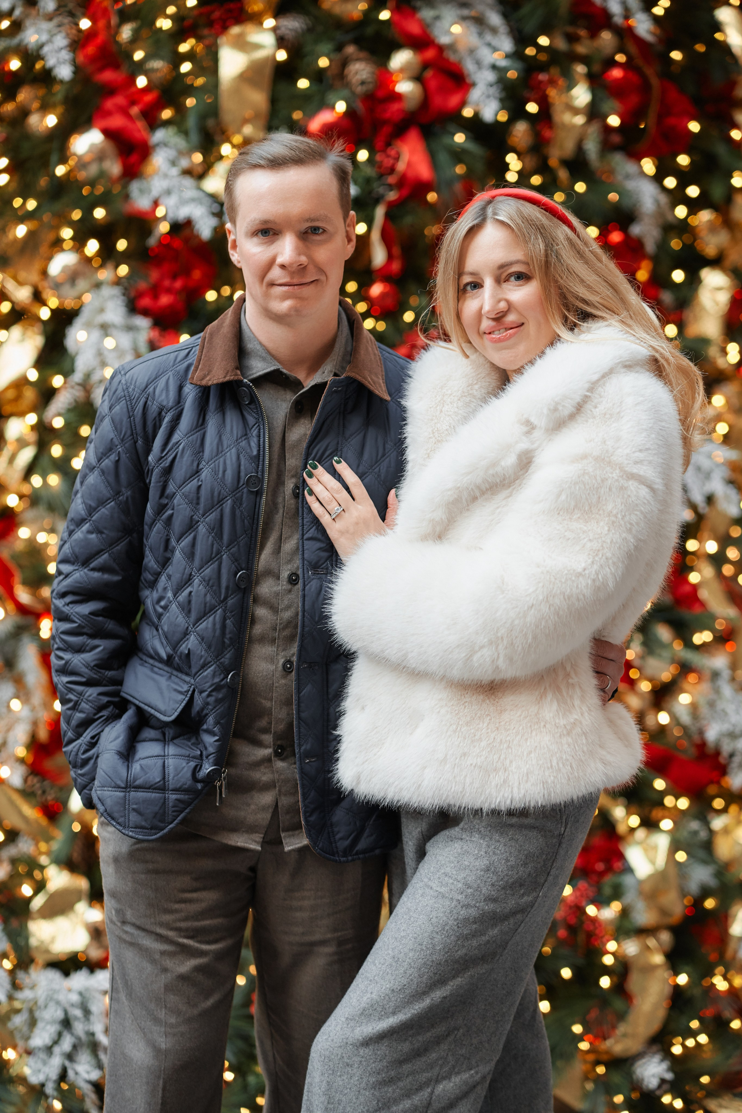 Christmas Mini Session 🎄. Professional Wedding and event photographer USA New York