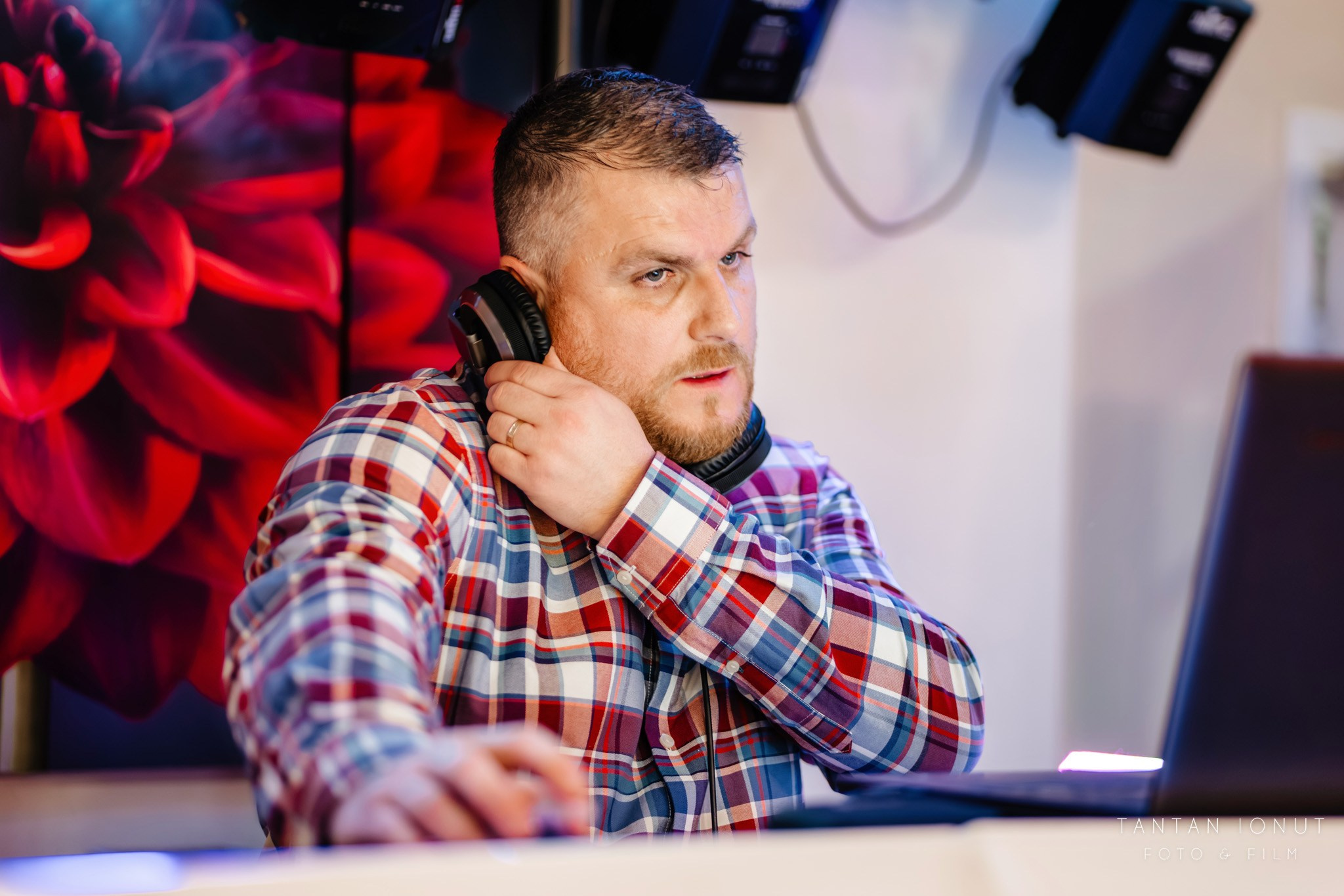 Mihaela & Razvan. TANTAN IONUT FOTO & FILM