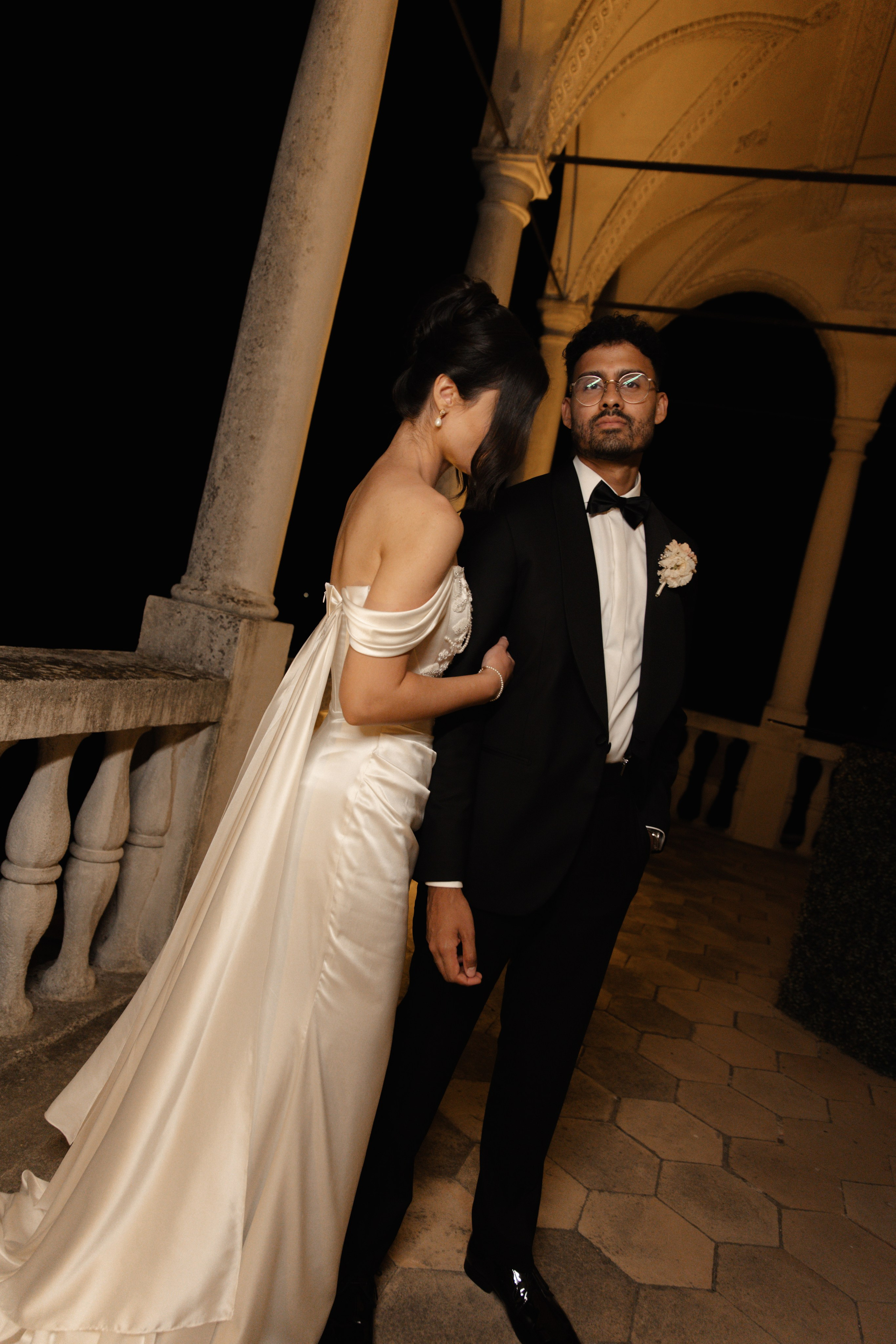 Elegant Castle Wedding in Austria | Alwin & Ruth’s Fairytale Celebration. Wedding photographer and videographer based in Timisoara, Romania