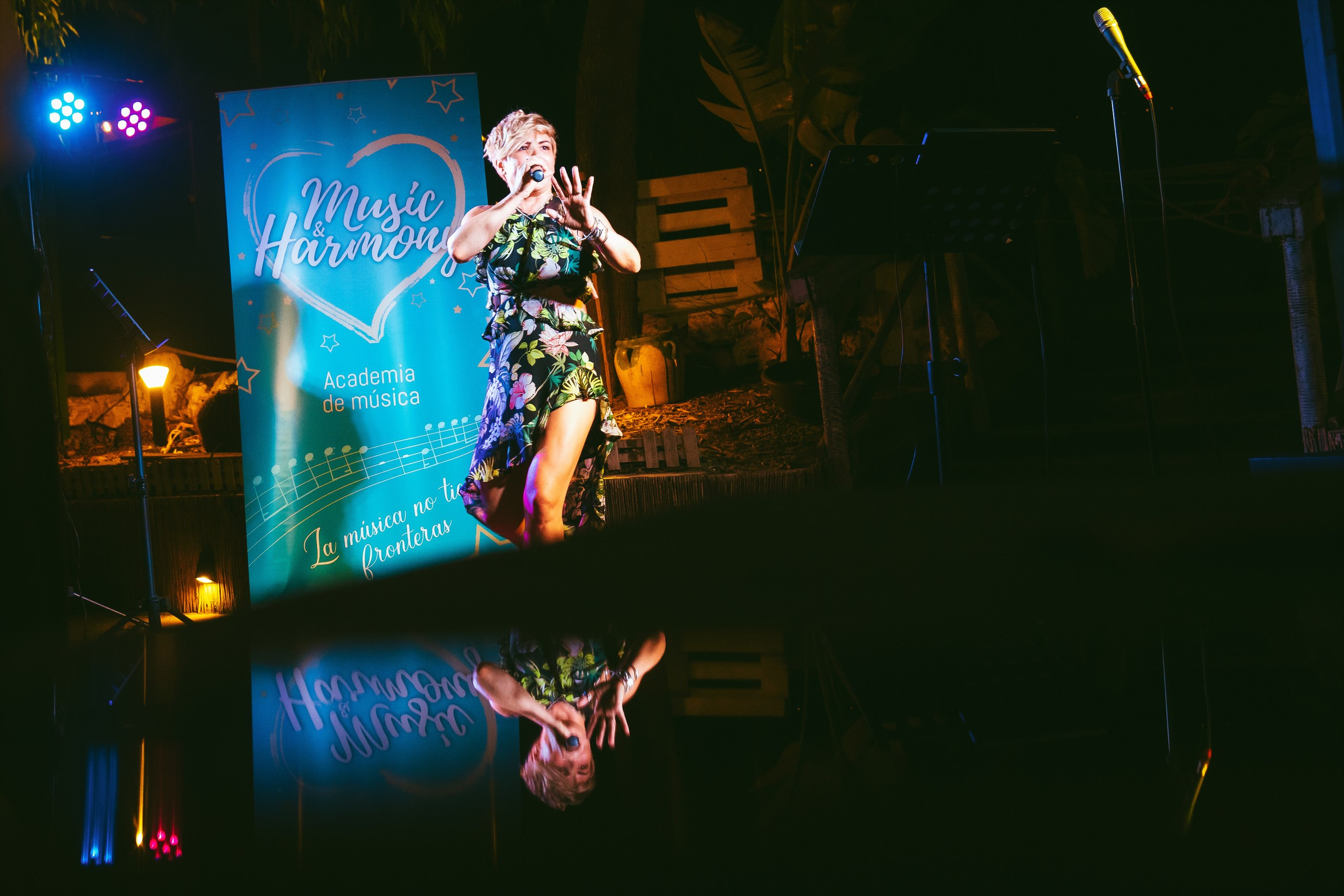 Photo report from a creative evening at the El Bosque Animado restaurant, Torrevieja