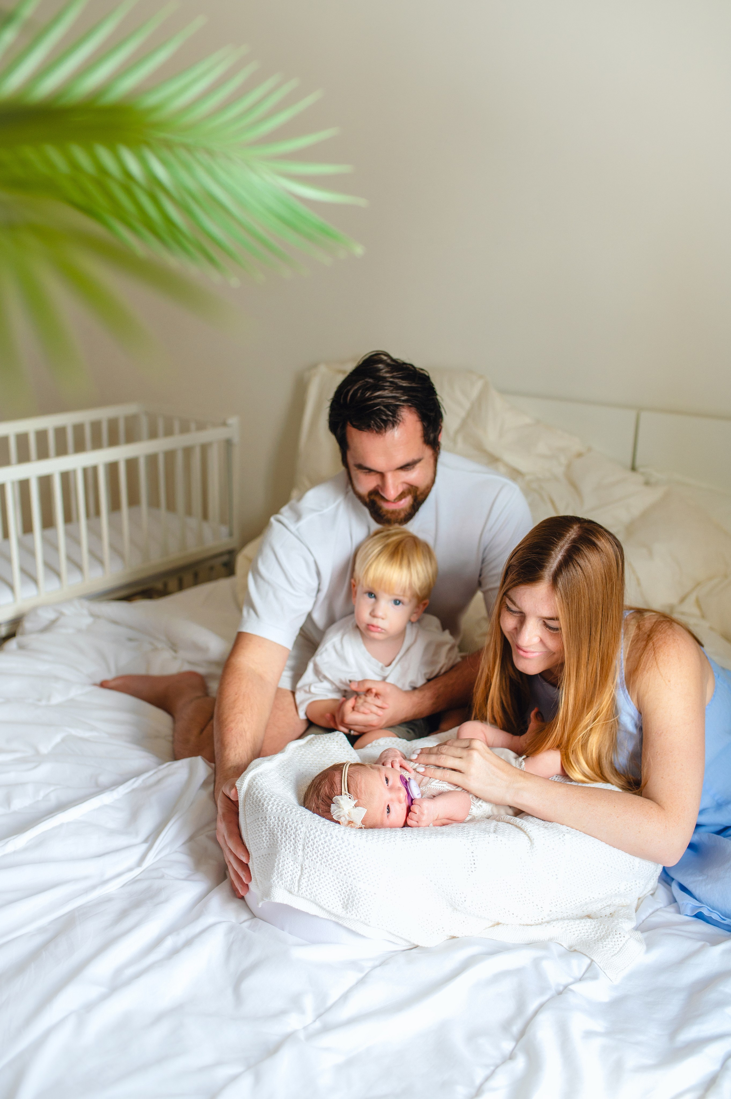 Newborn Photography at Home in Prague | Yana Stelmakh