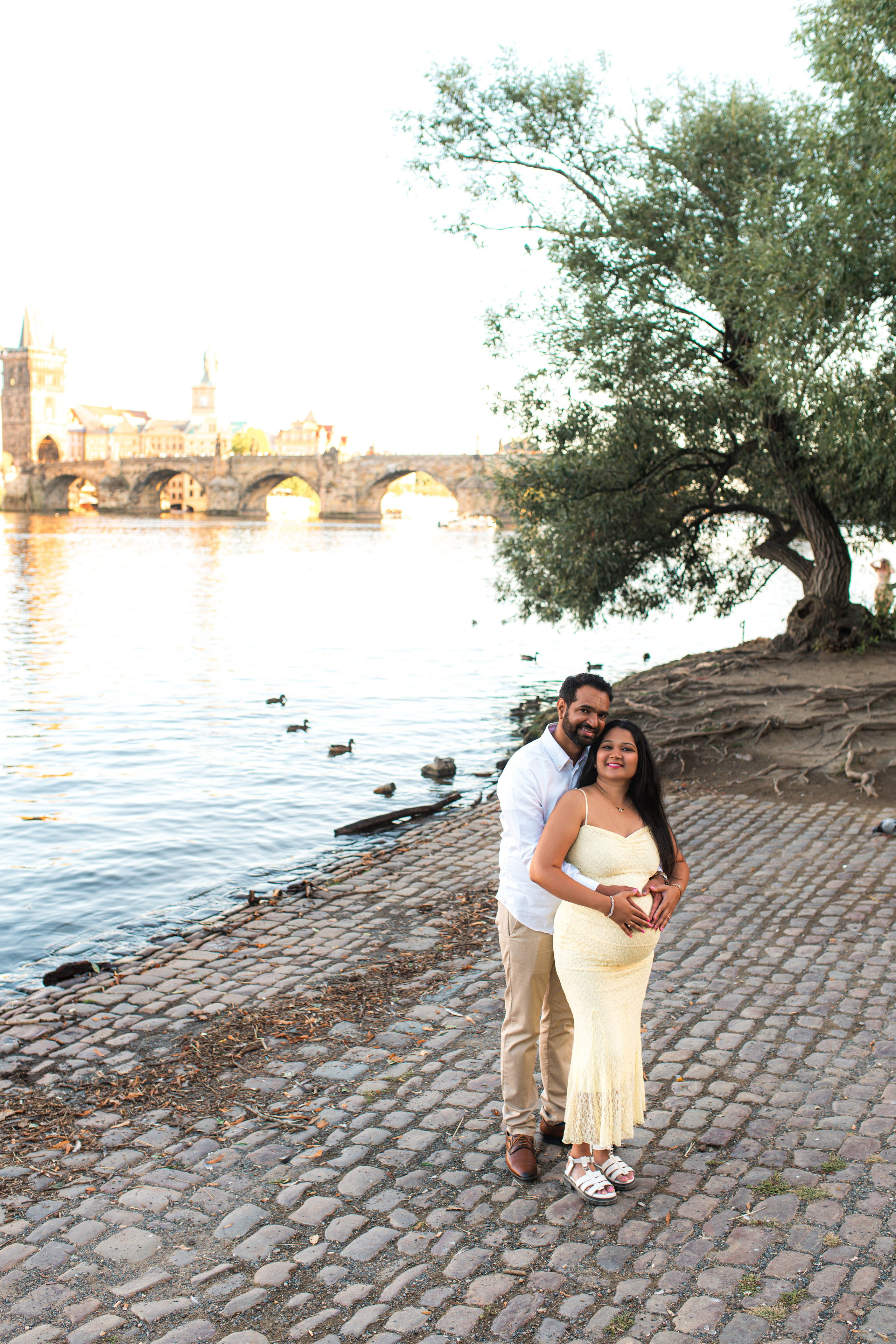 Maternity Photographer in Prague | Yana Stelmakh
