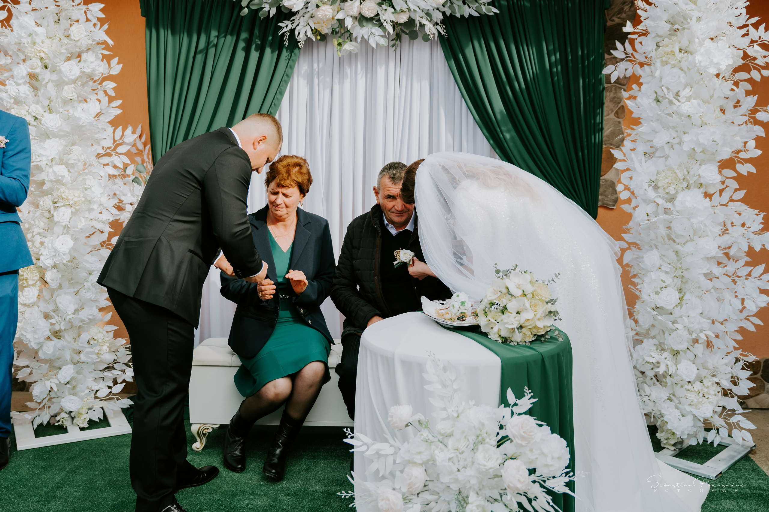 Liliana & Ciprian. Sebastian Purusniuc Fotograf - Iasi