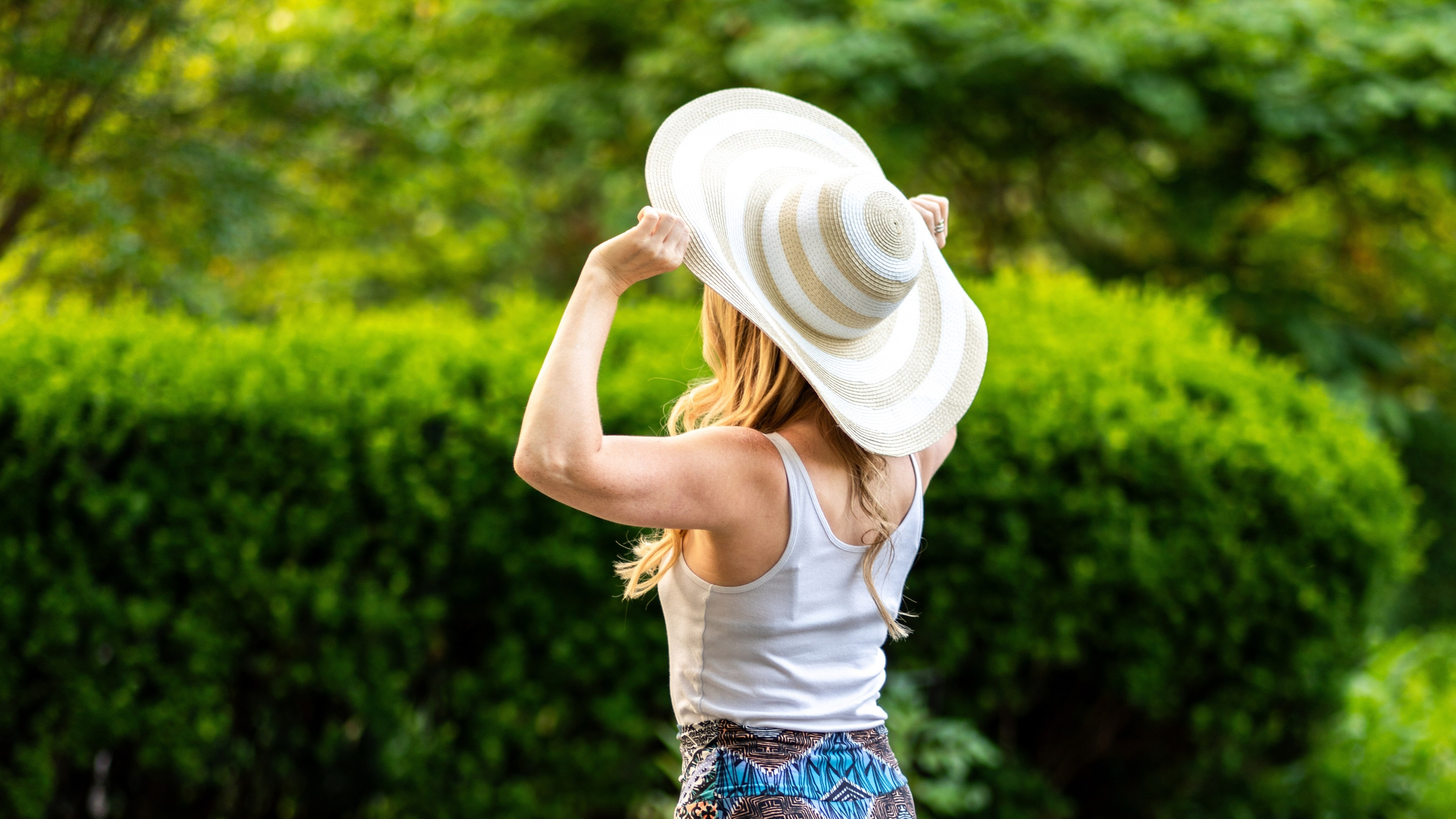 Moments by Sunny | Dallas Portrait & Event Photographer