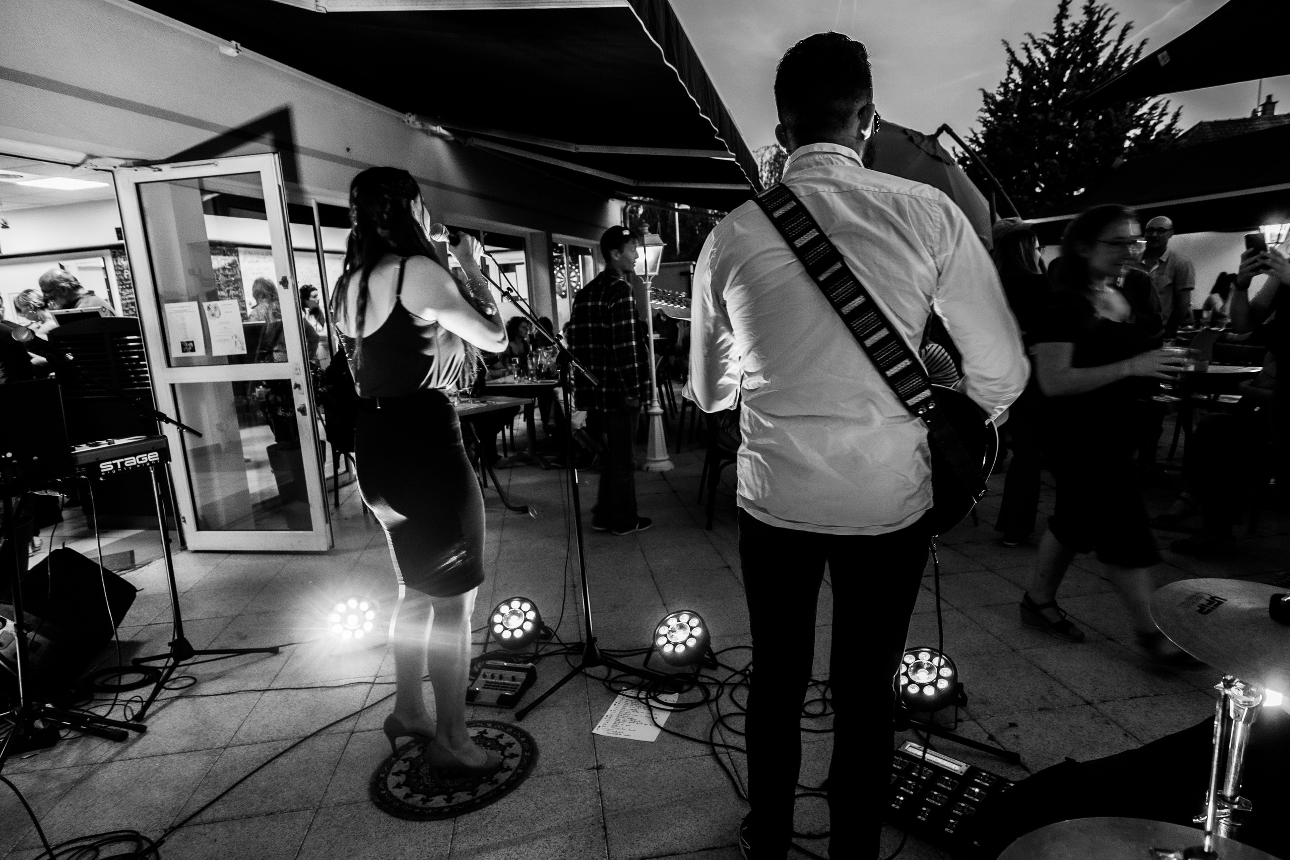Cordon Musical. Photographe professionnelle à Poitiers, Tours et Châtellerault | Studio photo entre Poitiers et Tours – portraits, familles, entreprises, ma