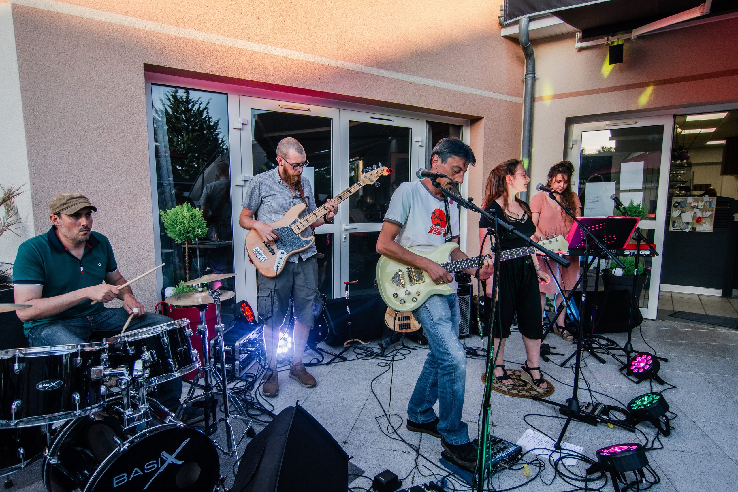 Cordon Musical. Photographe professionnelle à Poitiers, Tours et Châtellerault | Studio photo entre Poitiers et Tours – portraits, familles, entreprises, ma