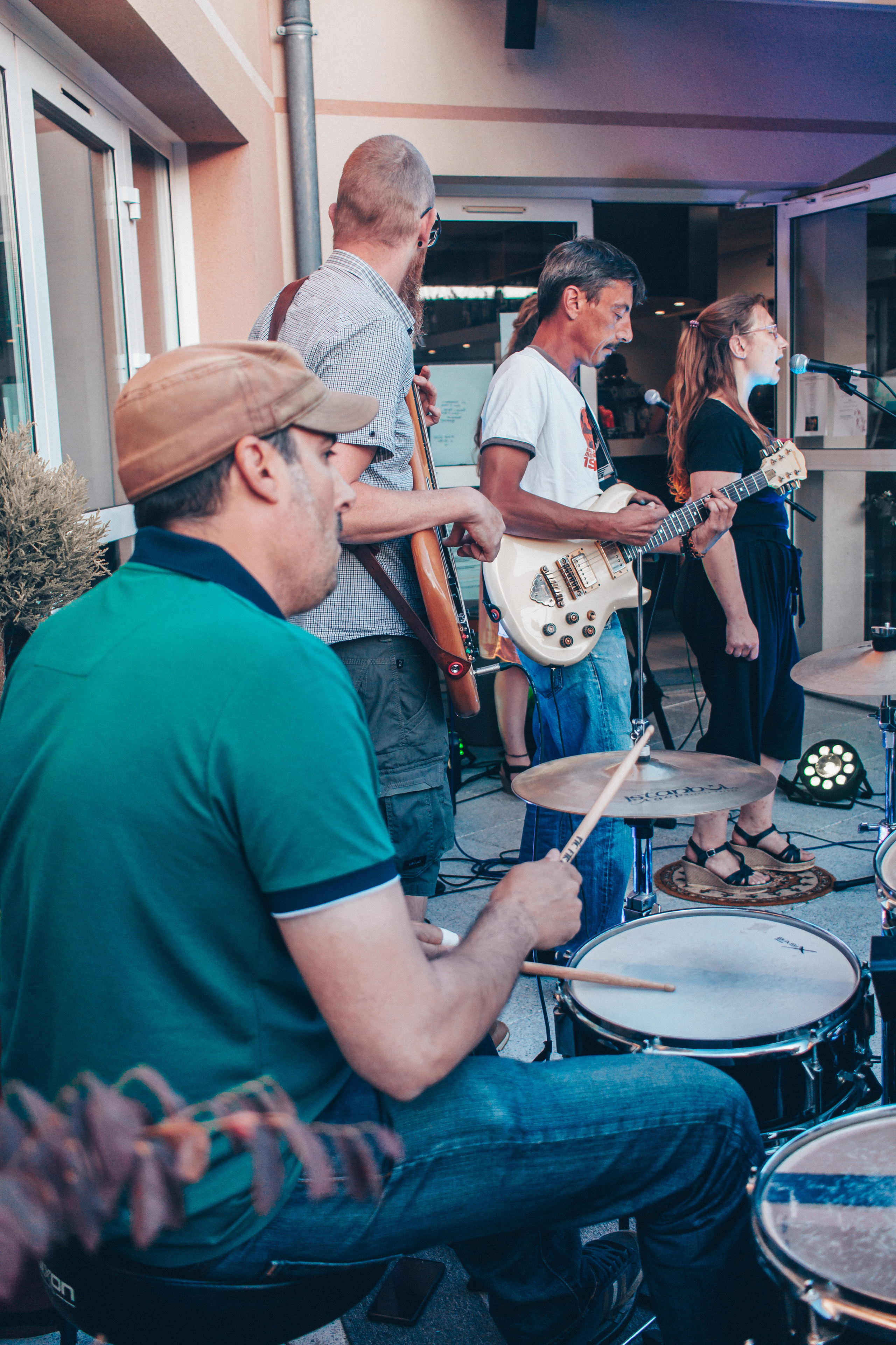 Cordon Musical. Photographe professionnelle à Poitiers, Tours et Châtellerault | Studio photo entre Poitiers et Tours – portraits, familles, entreprises, ma