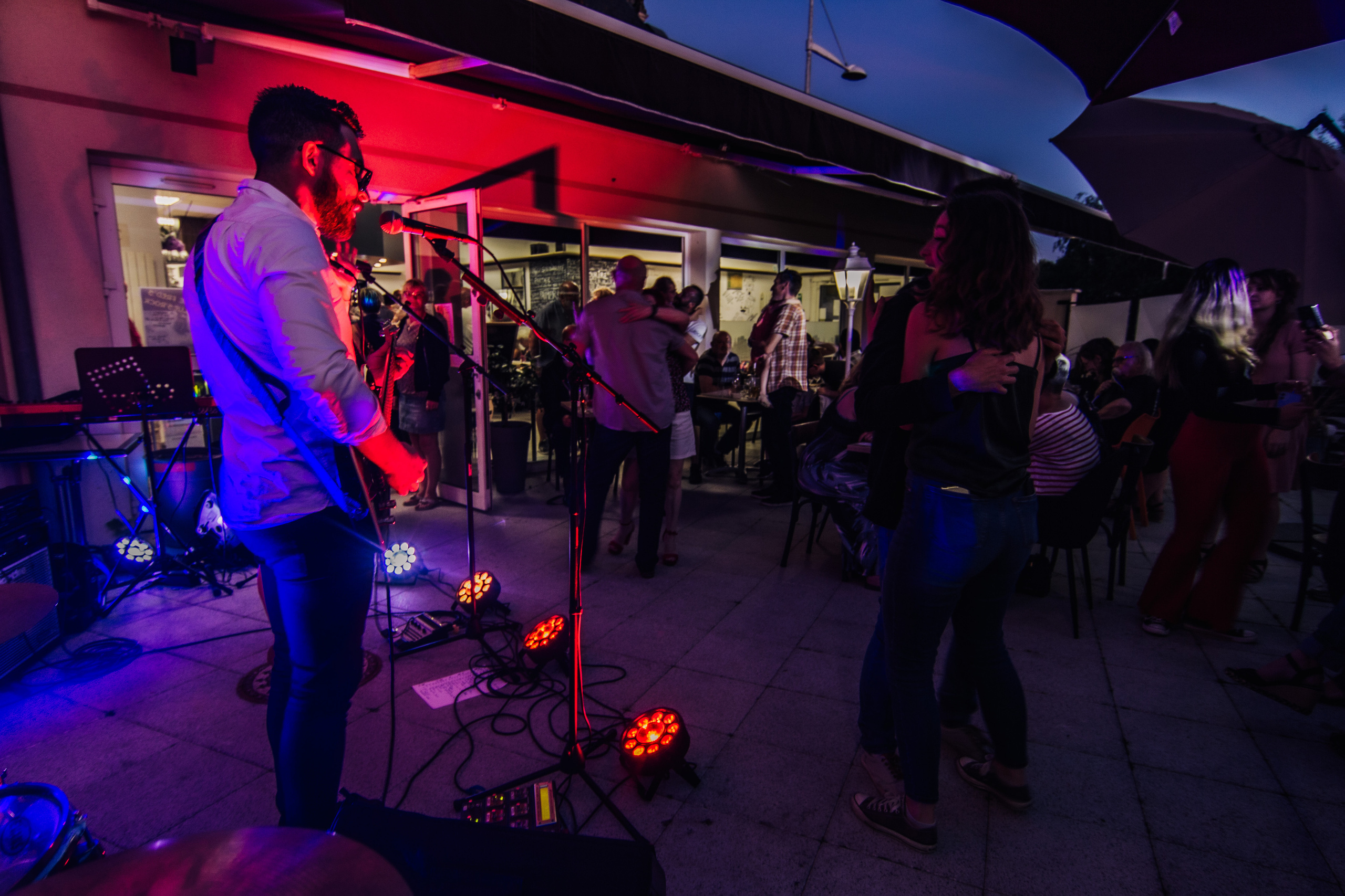 Cordon Musical. Photographe professionnelle à Poitiers, Tours et Châtellerault | Studio photo entre Poitiers et Tours – portraits, familles, entreprises, ma