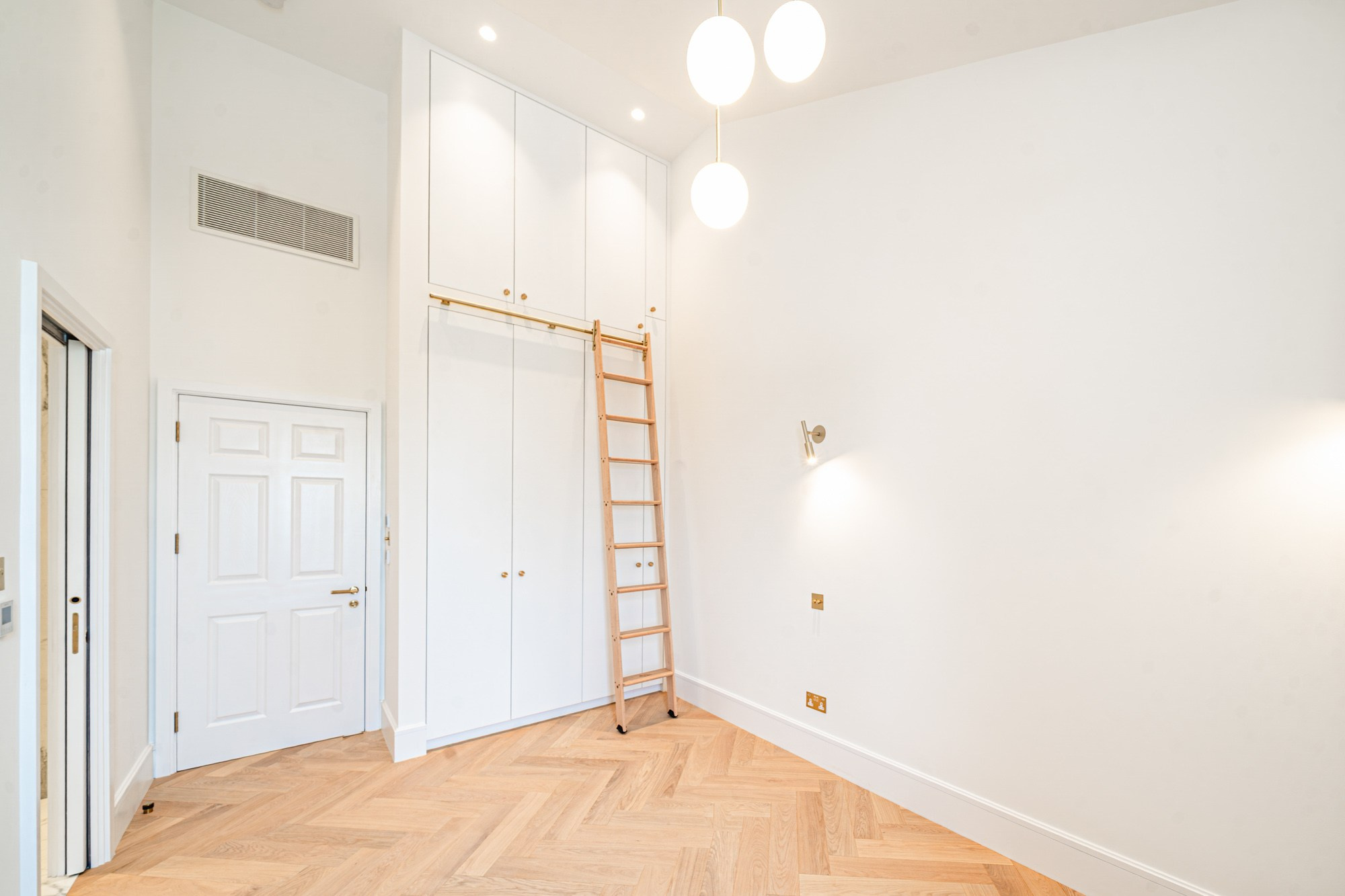 Interior photoshoot. Tonya Kyrylenko photographer in London