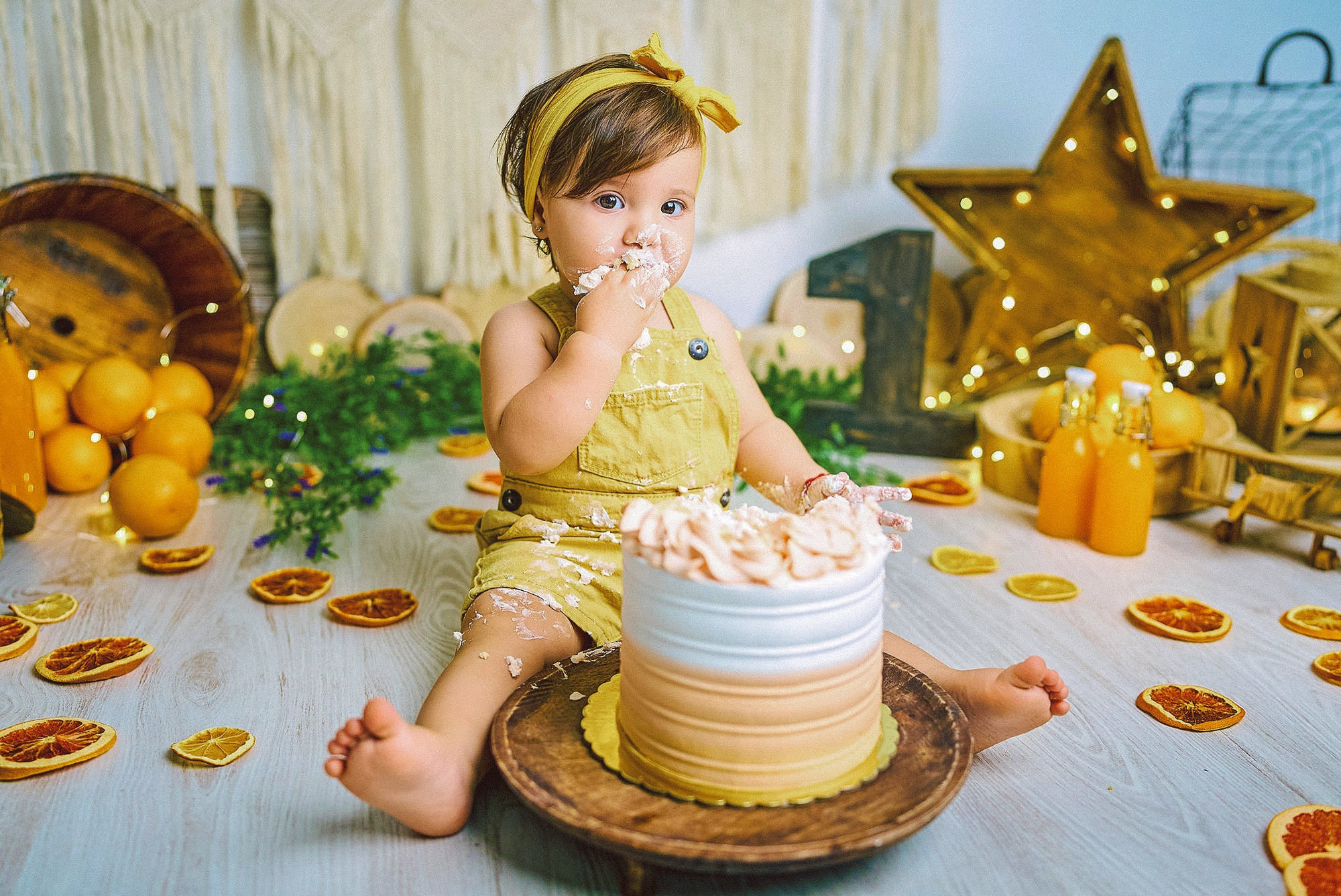 Sesión Smash Cake en Tenerife | Fotografía Primer Cumpleaños. Pasos de Sal | Fotógrafos de familia, embarazo y bebés en Tenerife