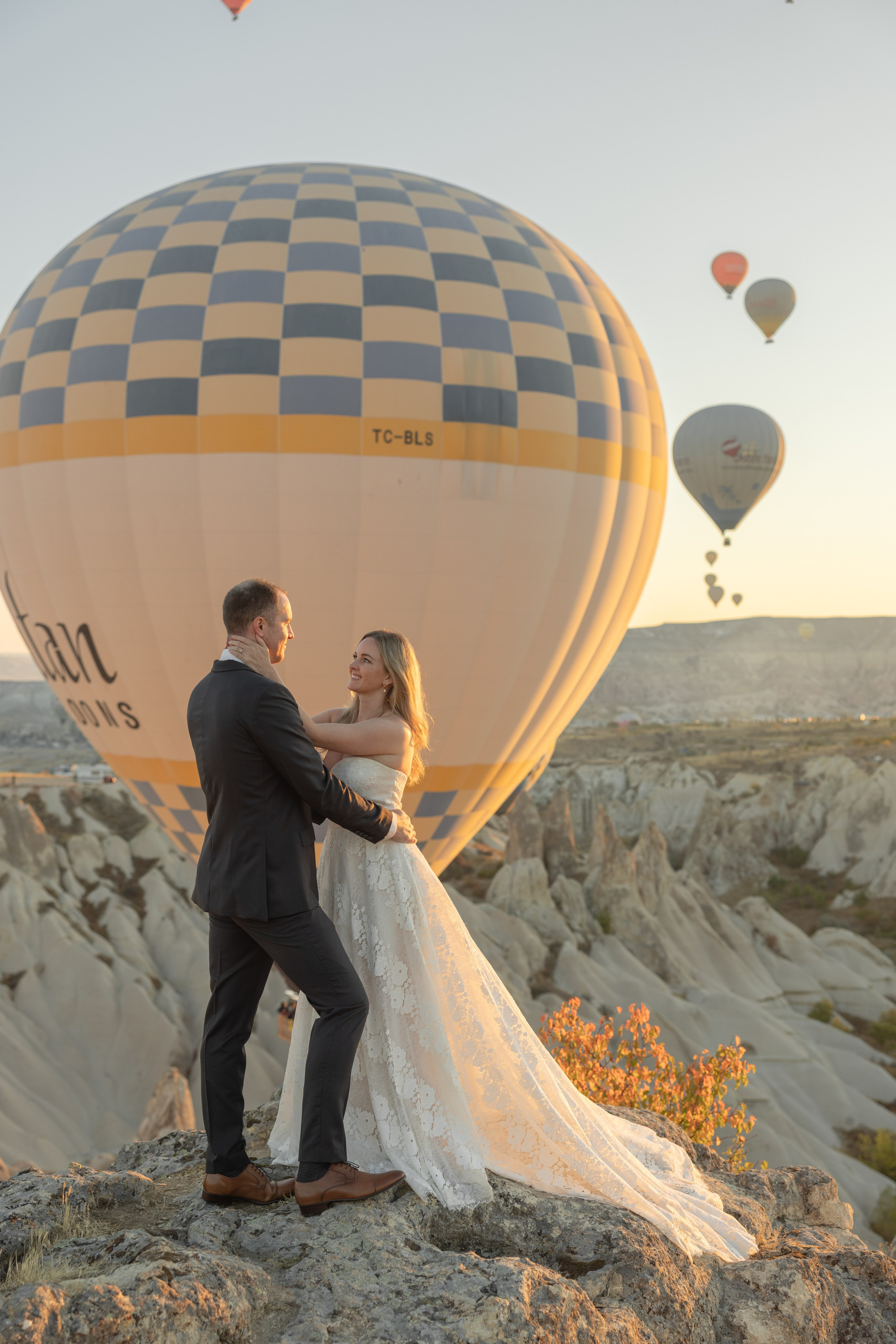 Cappadocia Photographer — Weddings, Elopements & Couple Photoshoots | Julia Ganch