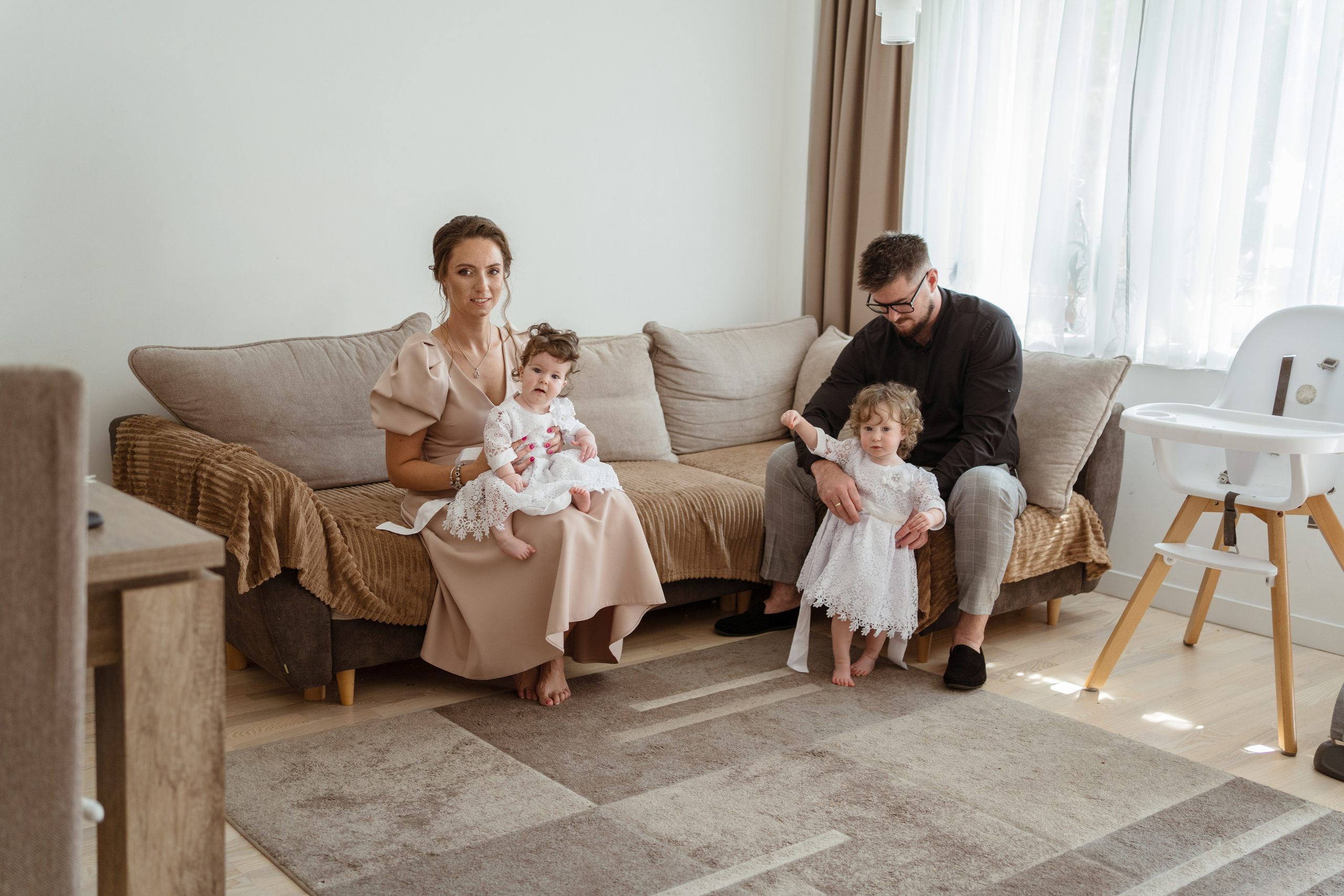 Reportaż z okazji Chrztu Świętego w Łodzi. Fotograf Łódź - sesja ciążowa, noworodkowa, dziecięca. Studio w Łodzi