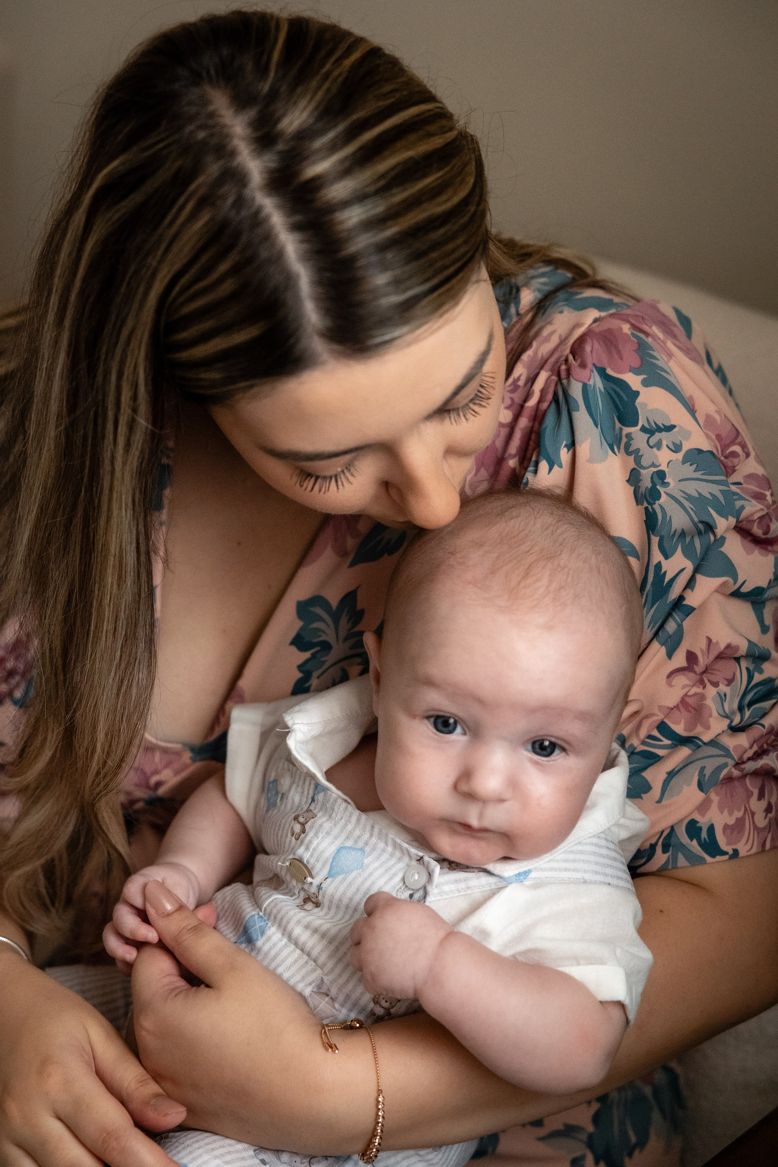 Noah’s christening in Tournefeille and Paroisse Orthodoxe Roumaine of Toulouse “La Protection de la Mère de Dieu”. Eugénie Smirnova — photographe à Toulouse et dans le sud-ouest de la France
