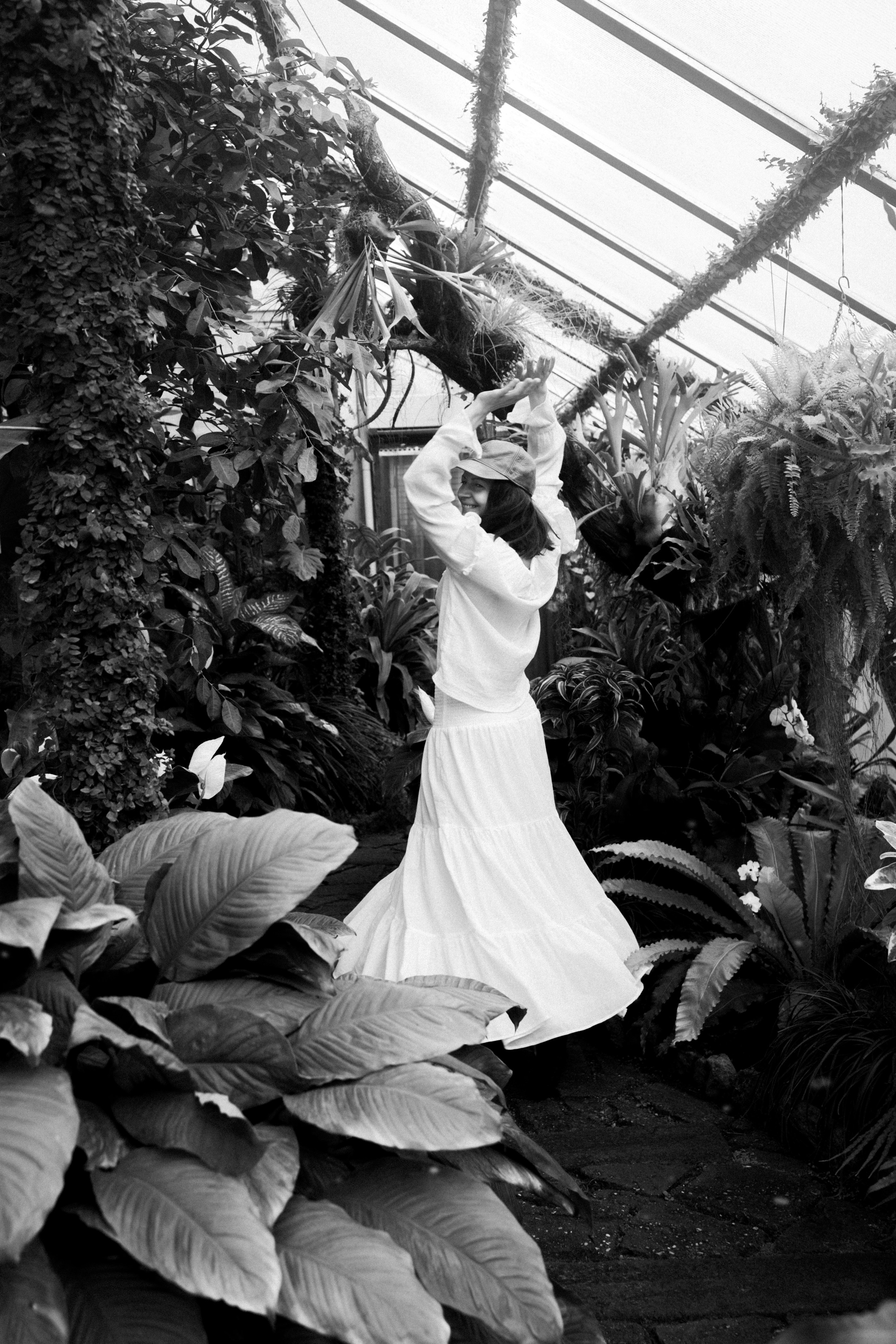 Liene| Botanical Garden Portrait Session