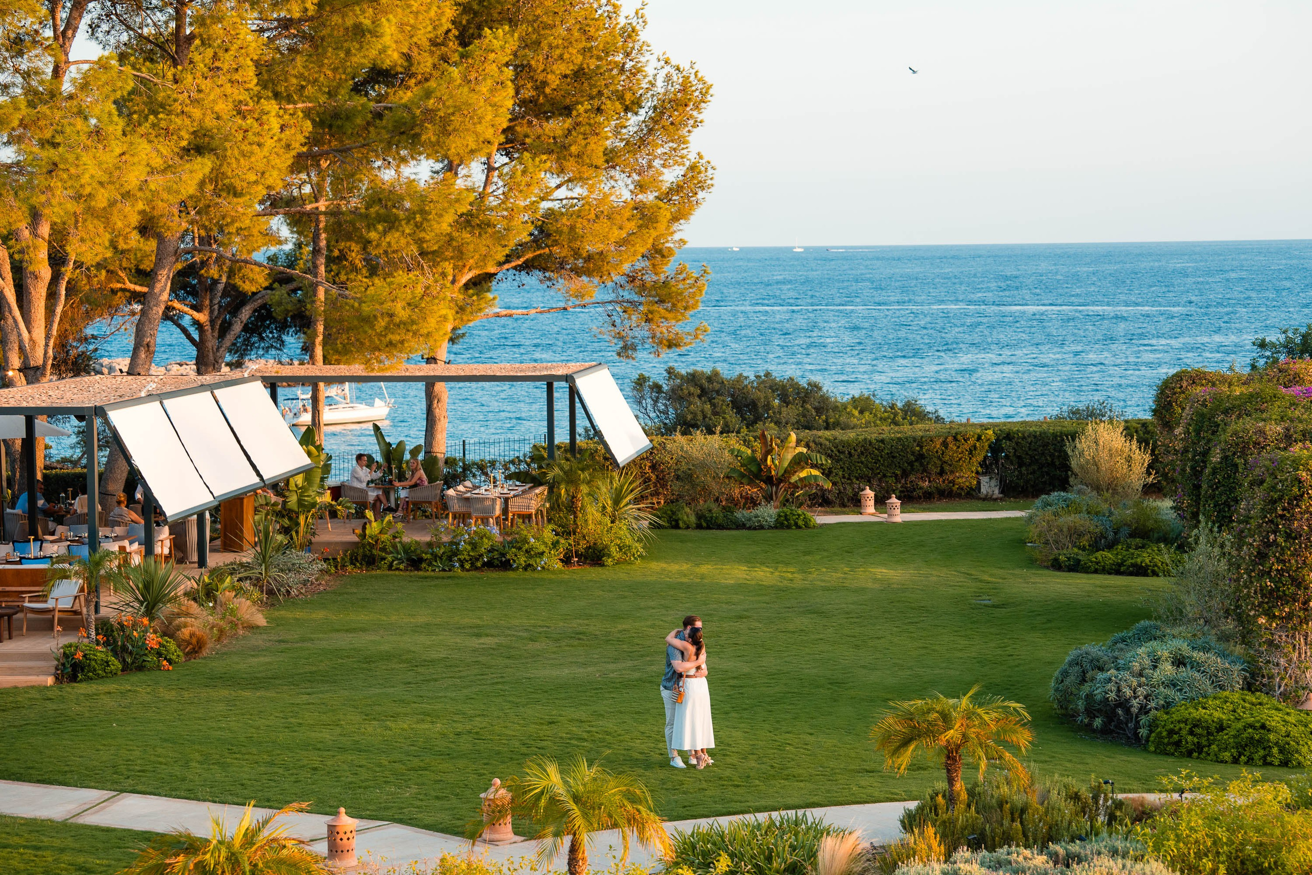 Wedding Proposal at St. Regis Mardavall. Mallorca Wedding, Corporate & Social Photographer