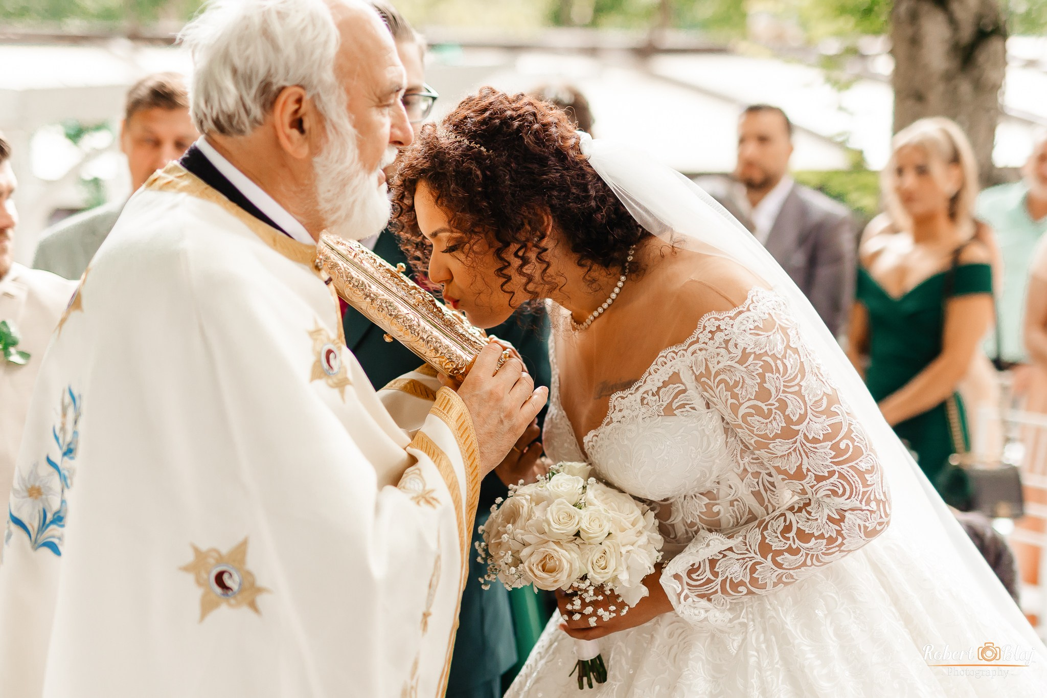 Veronica & Sebastian. Robert Blaj - Fotograf Nuntă Iași
