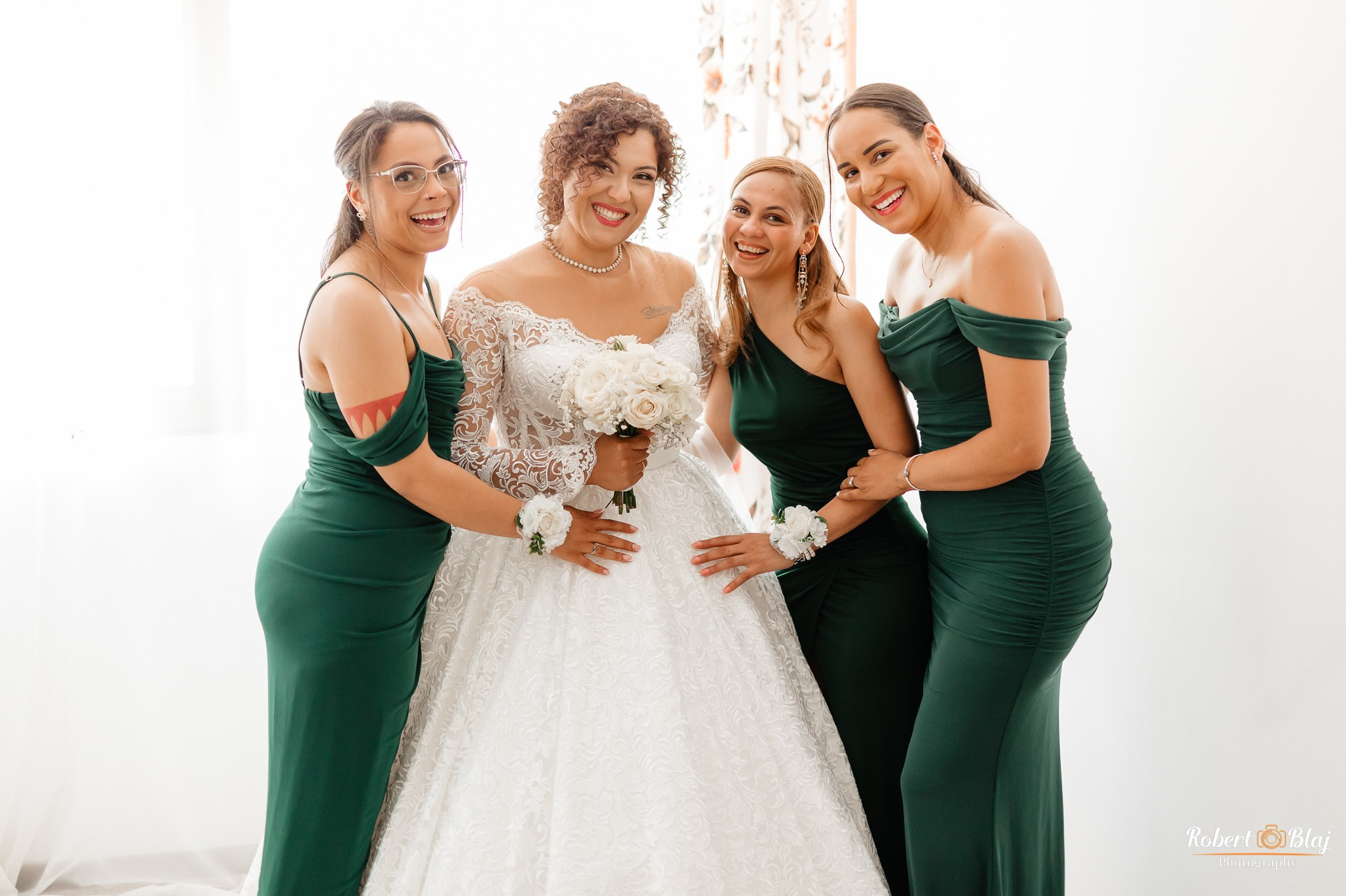 Veronica & Sebastian. Robert Blaj - Fotograf Nuntă Iași