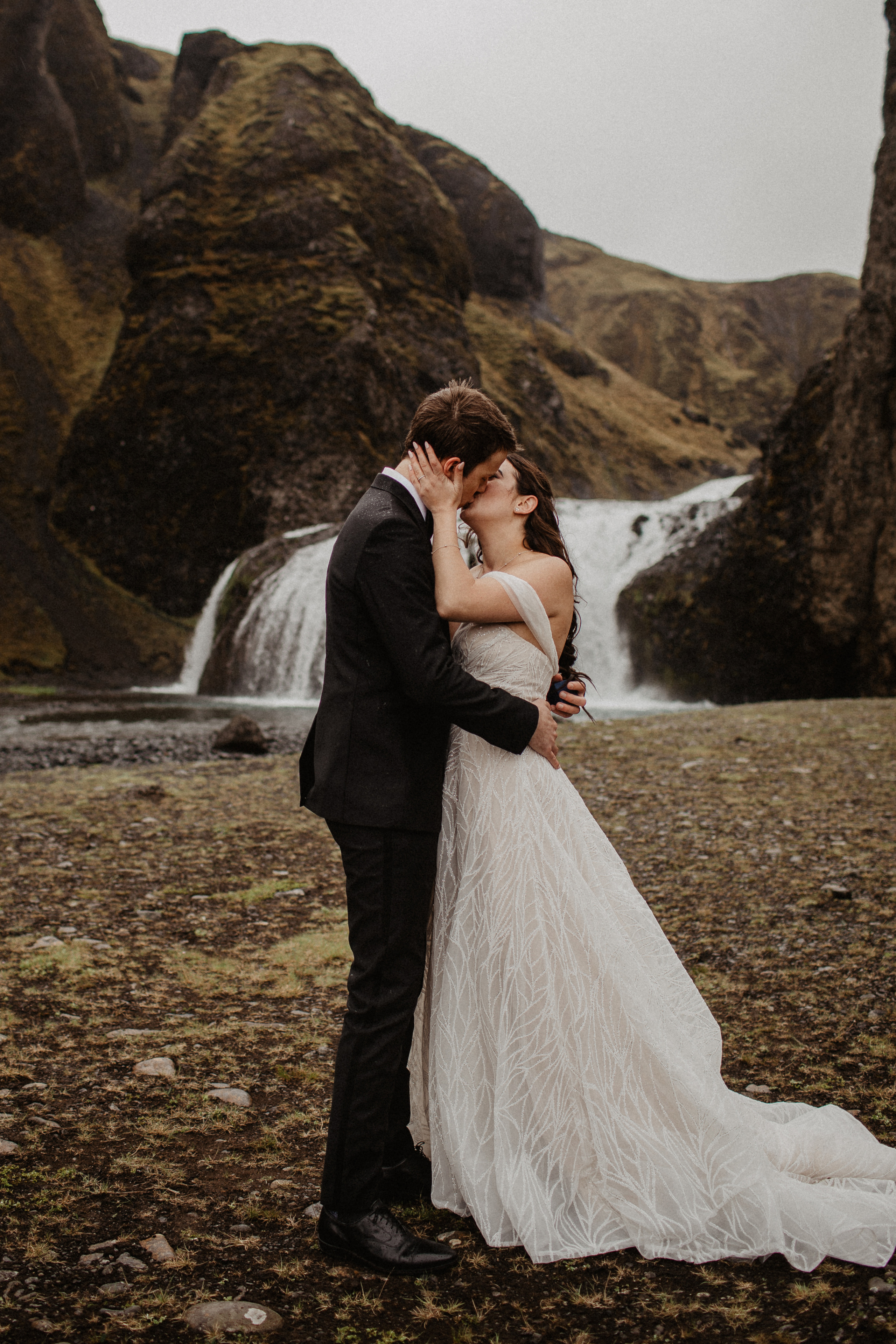 Elopement at secret canyon Iceland and diamond black beach. Iceland elopement photographer & videographer