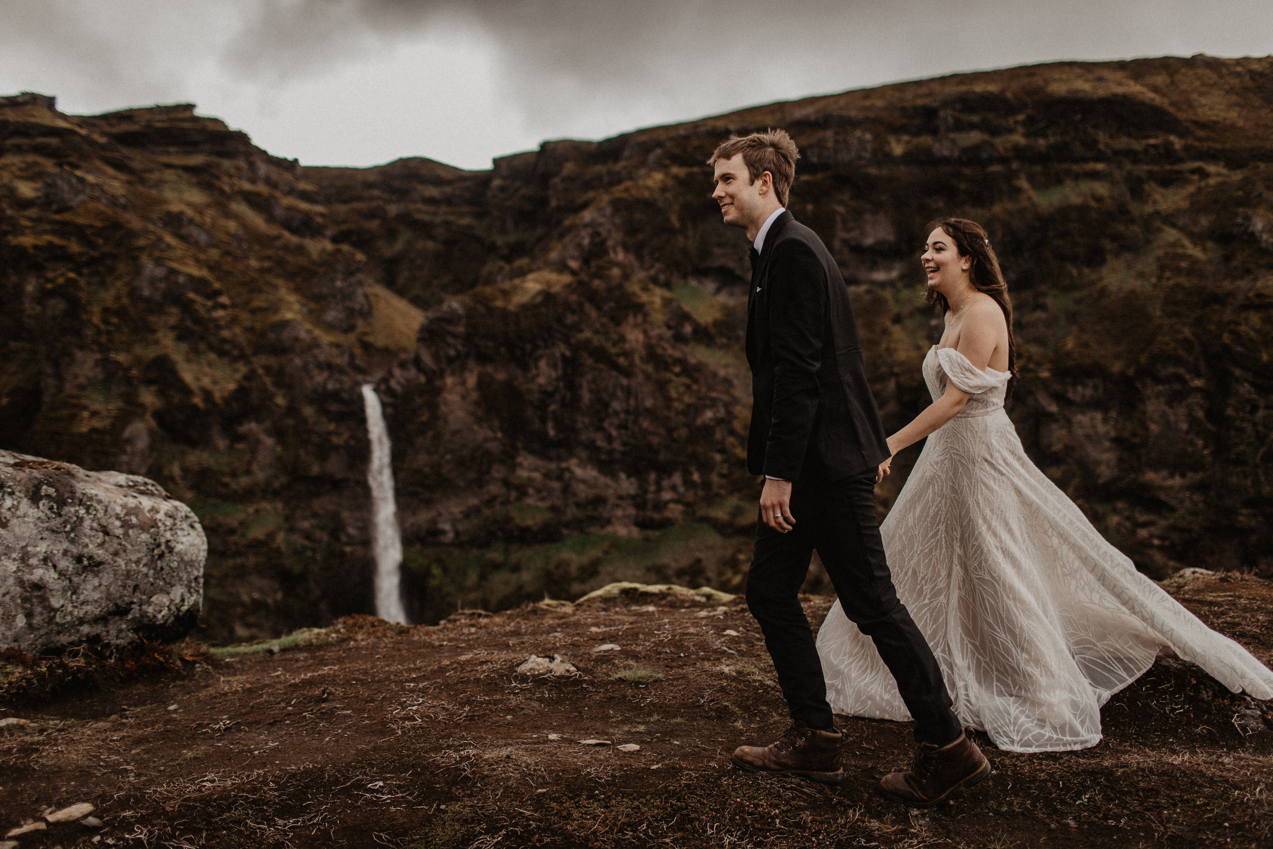 iceland elopement photosession