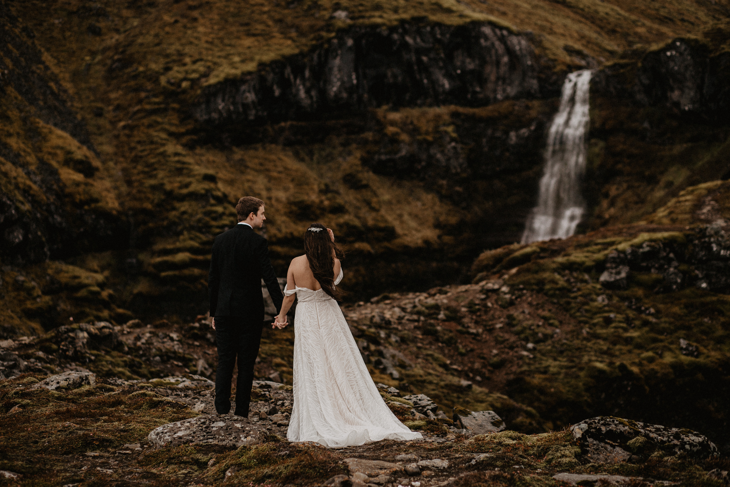 Elopement at secret canyon Iceland and diamond black beach. Iceland elopement photographer & videographer