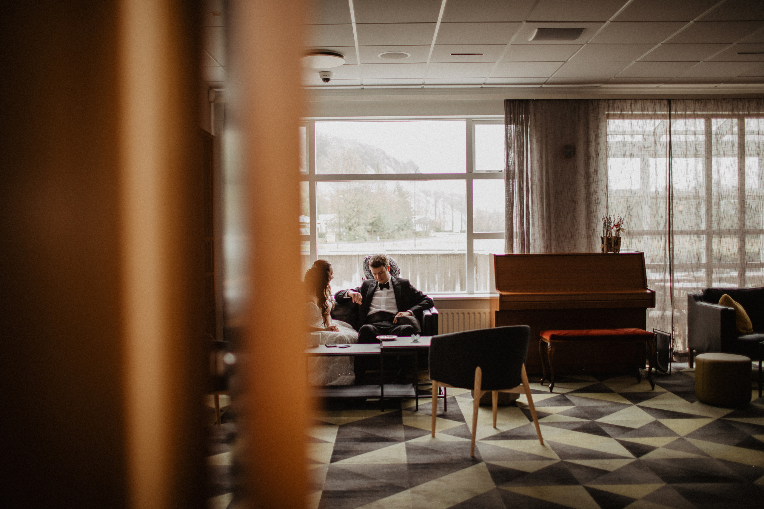 Elopement at secret canyon Iceland and diamond black beach. Iceland elopement photographer & videographer