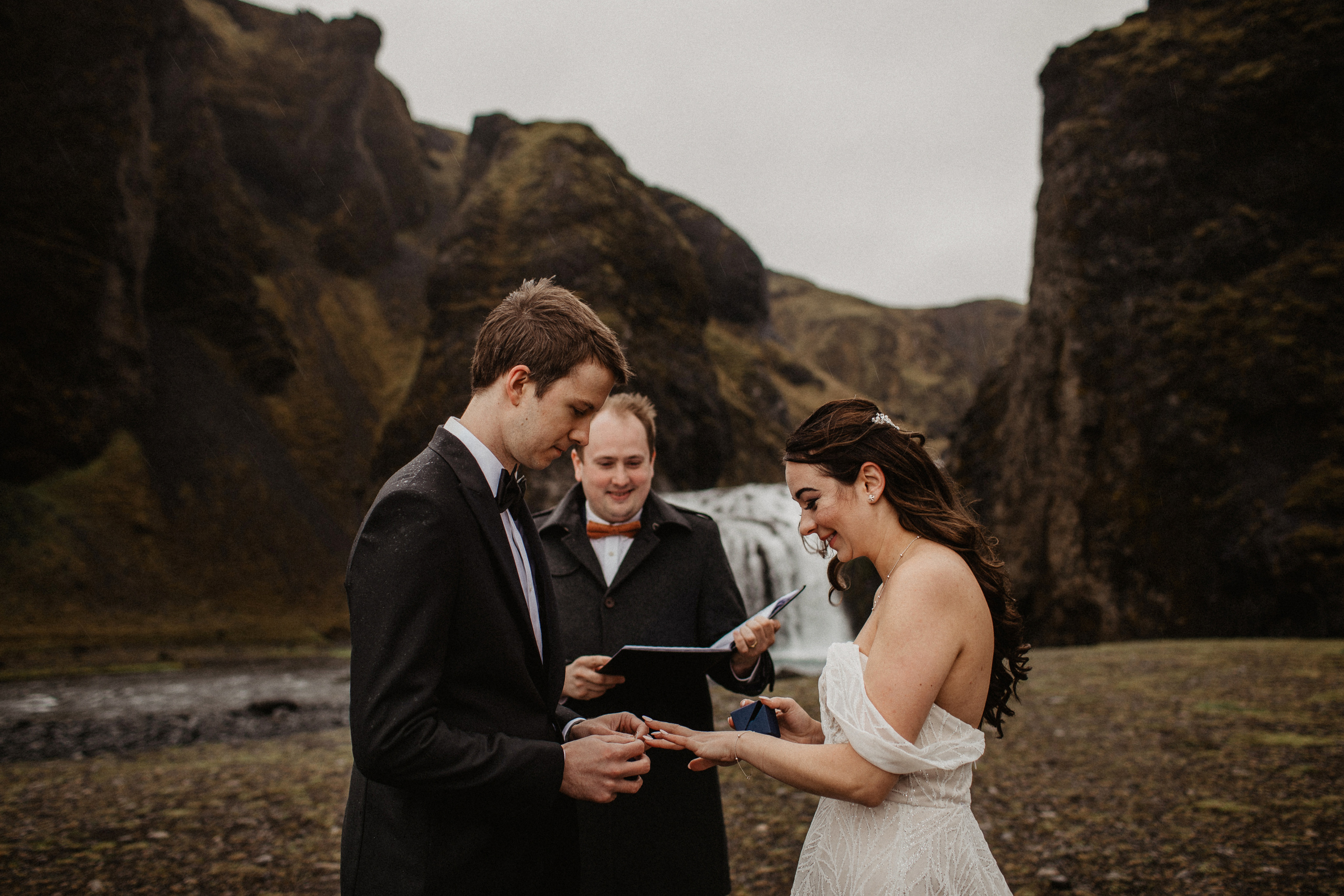 Elopement at secret canyon Iceland and diamond black beach. Iceland elopement photographer & videographer