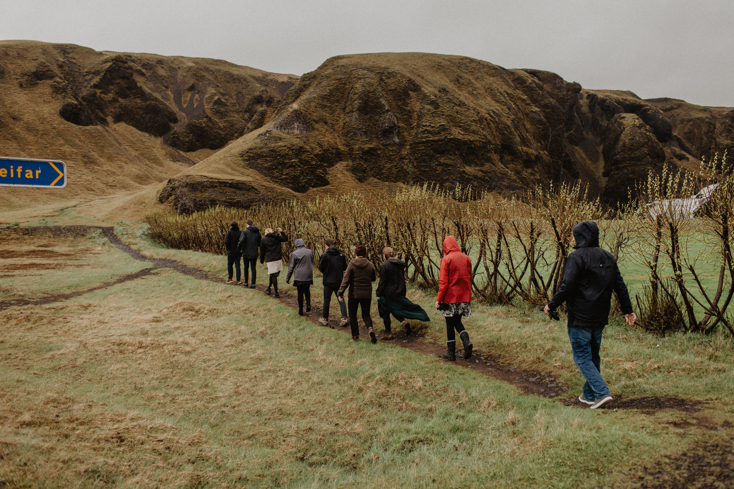 Elopement at secret canyon Iceland and diamond black beach. Iceland elopement photographer & videographer