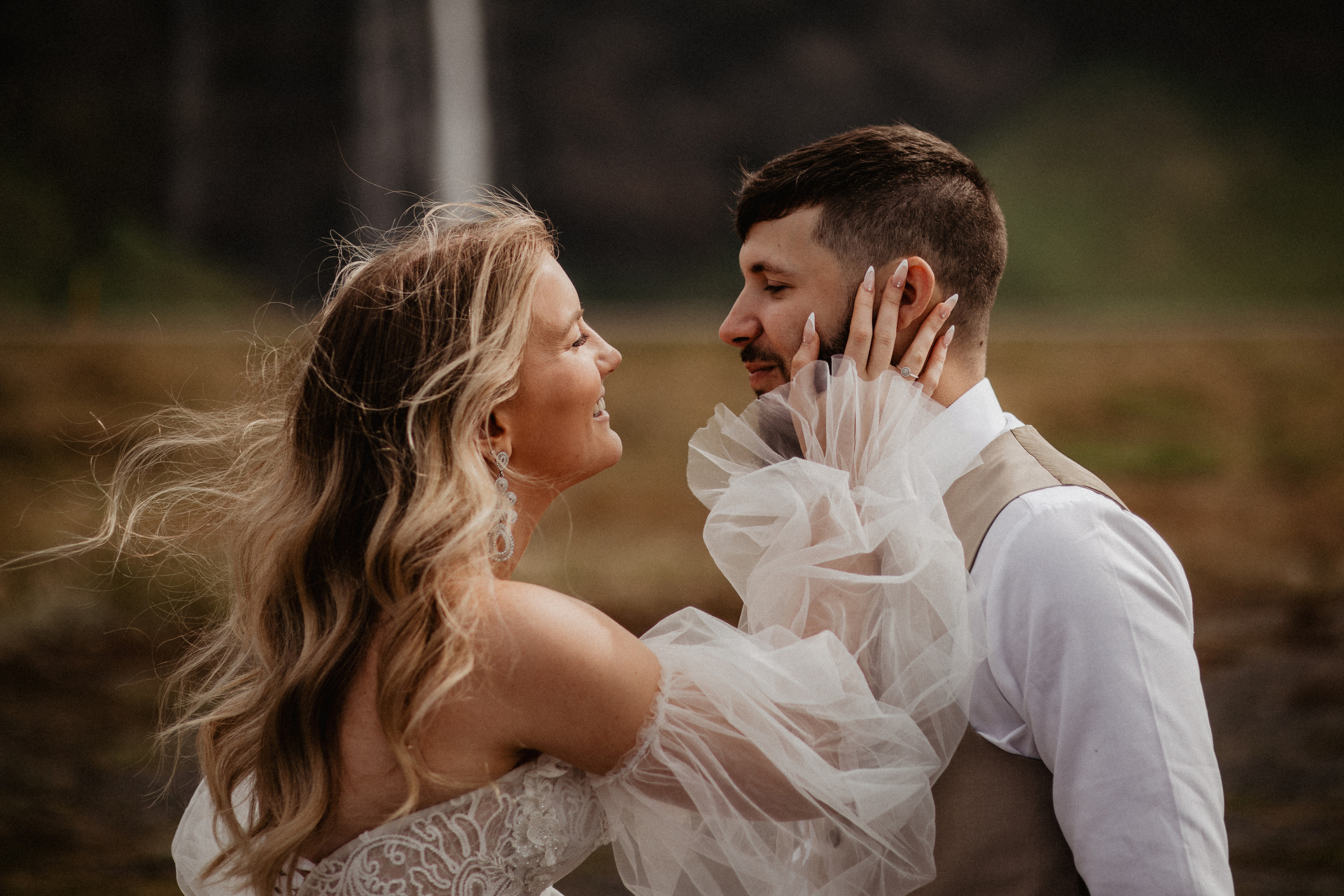 Vow exchanging ceremony in Iceland | Elopement in South Iceland. Iceland elopement photographer & videographer