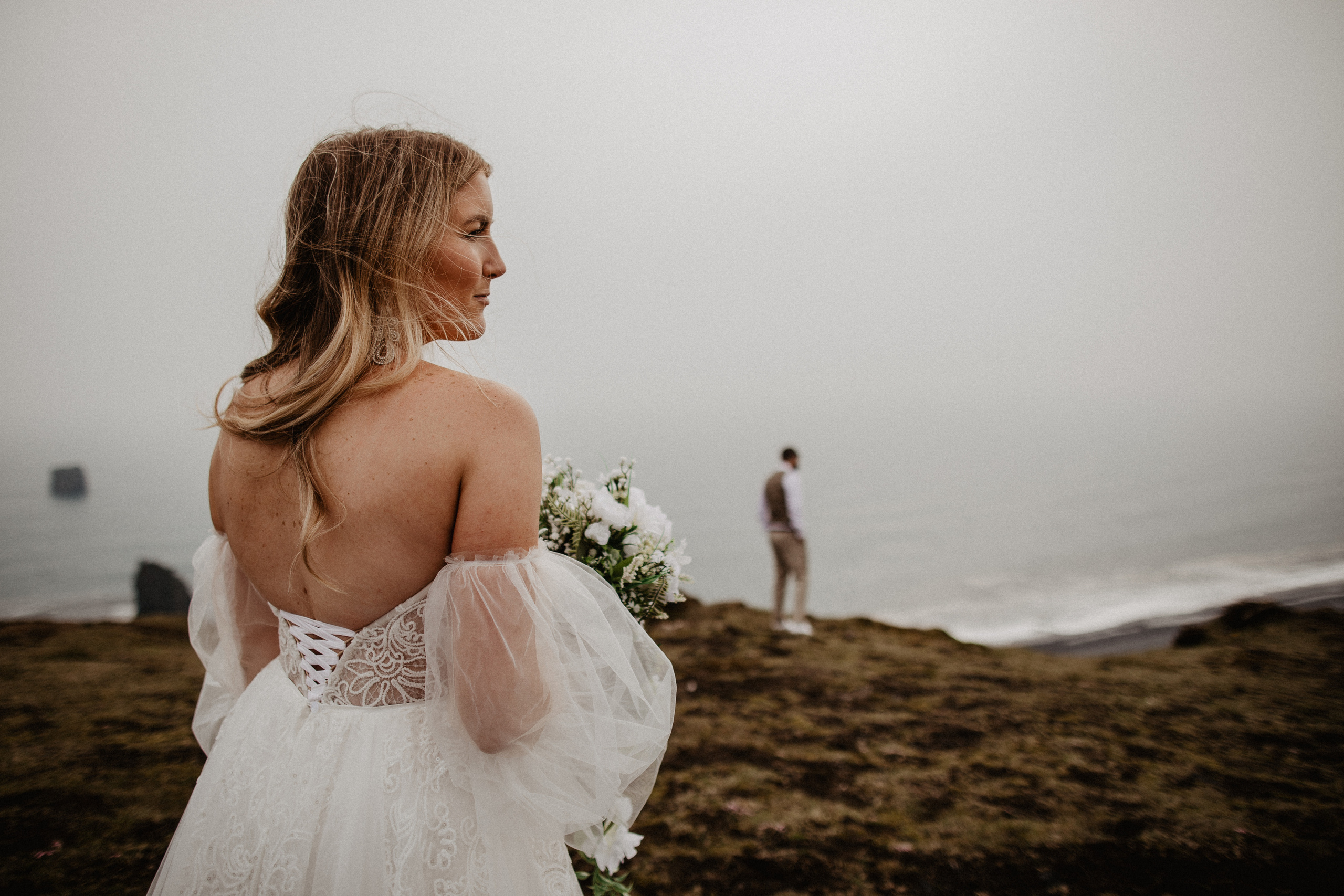 Vow exchanging ceremony in Iceland | Elopement in South Iceland. Iceland elopement photographer & videographer
