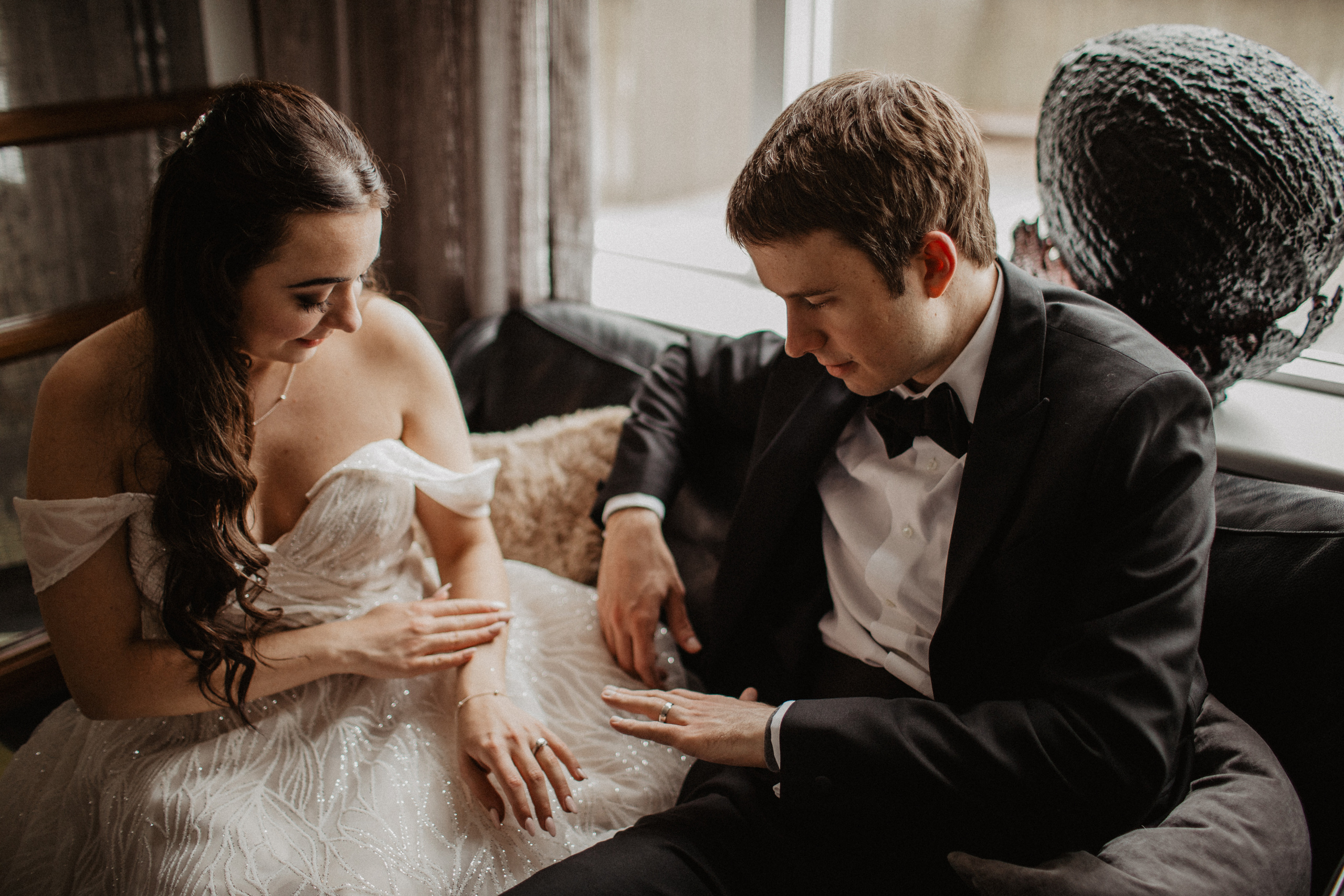 Elopement at secret canyon Iceland and diamond black beach. Iceland elopement photographer & videographer