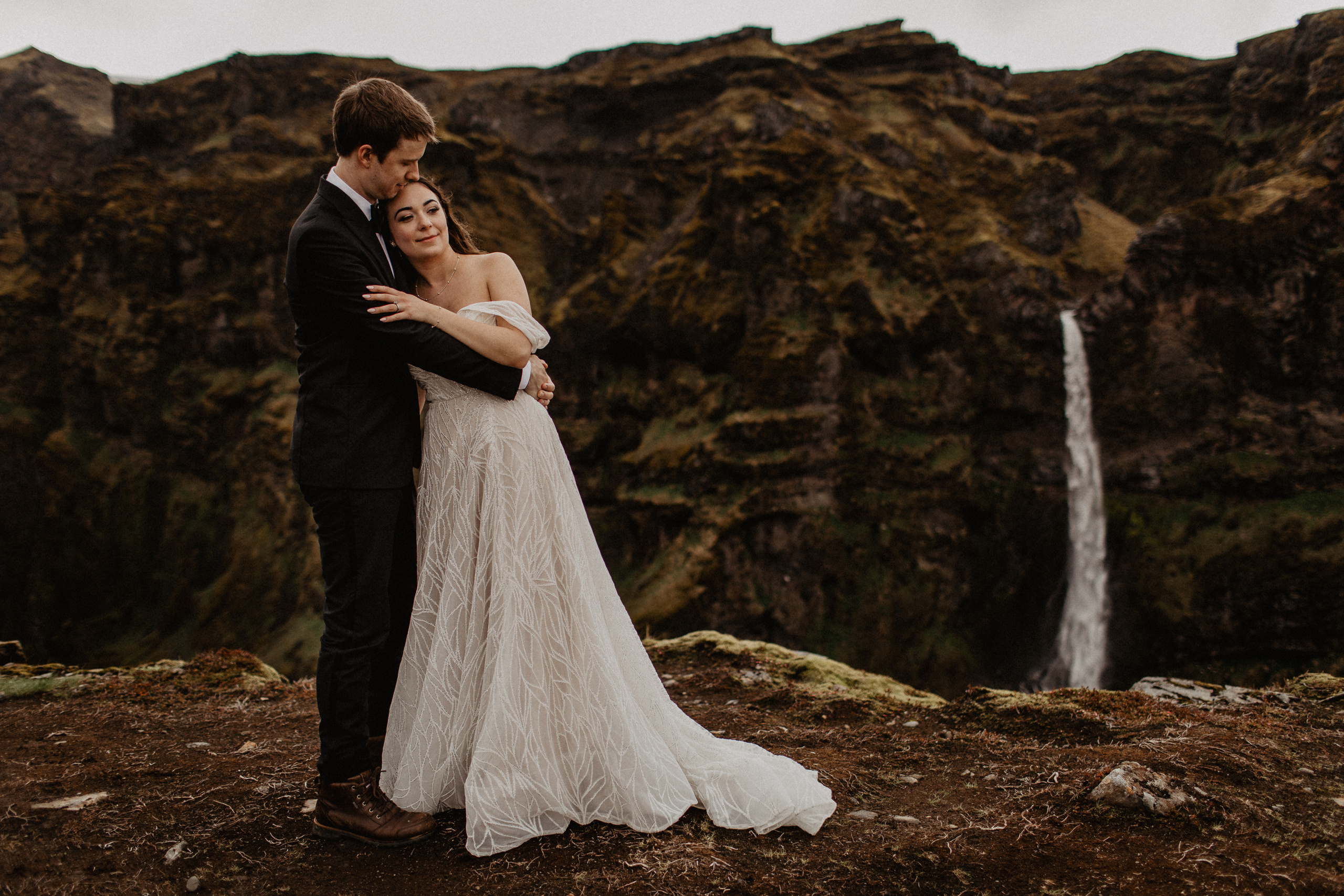 Elopement at secret canyon Iceland and diamond black beach. Iceland elopement photographer & videographer