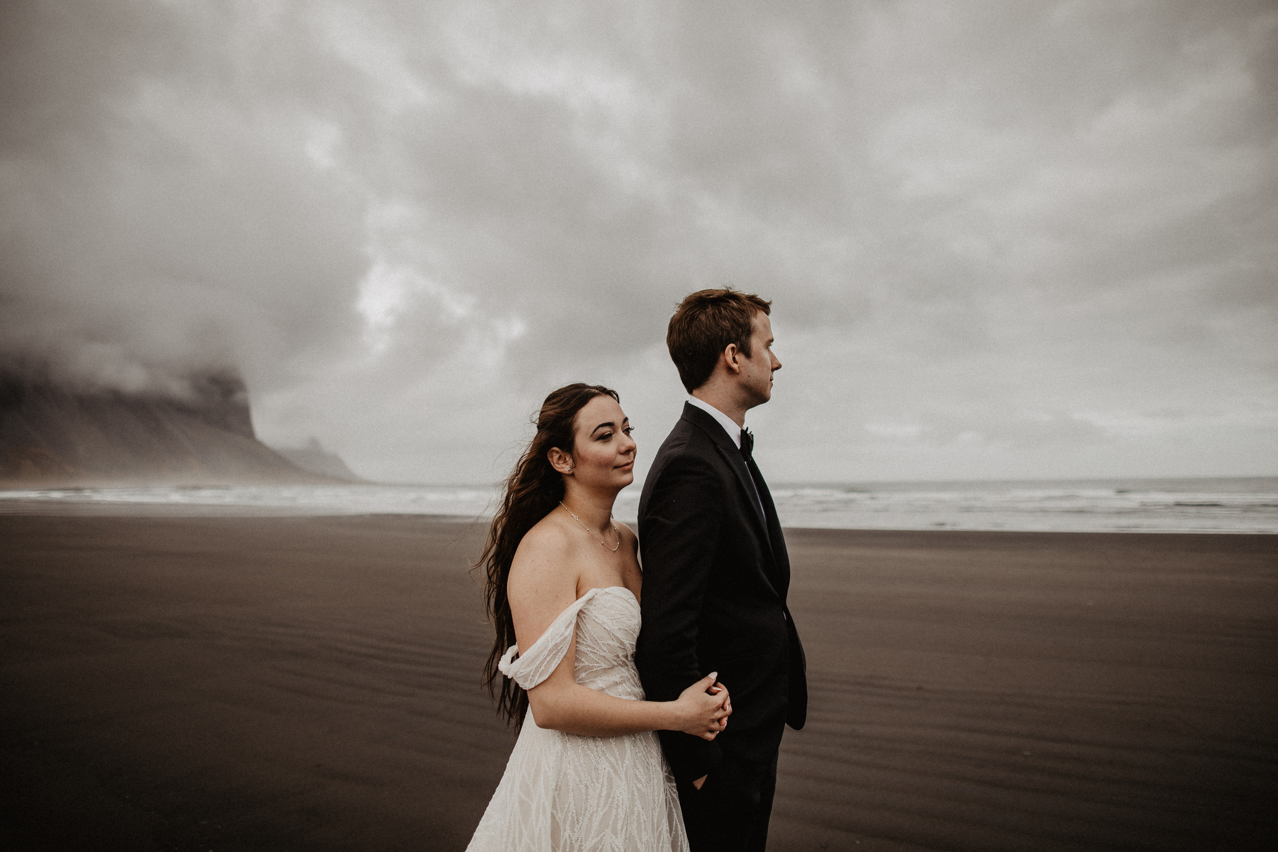 Elopement at secret canyon Iceland and diamond black beach. Iceland elopement photographer & videographer