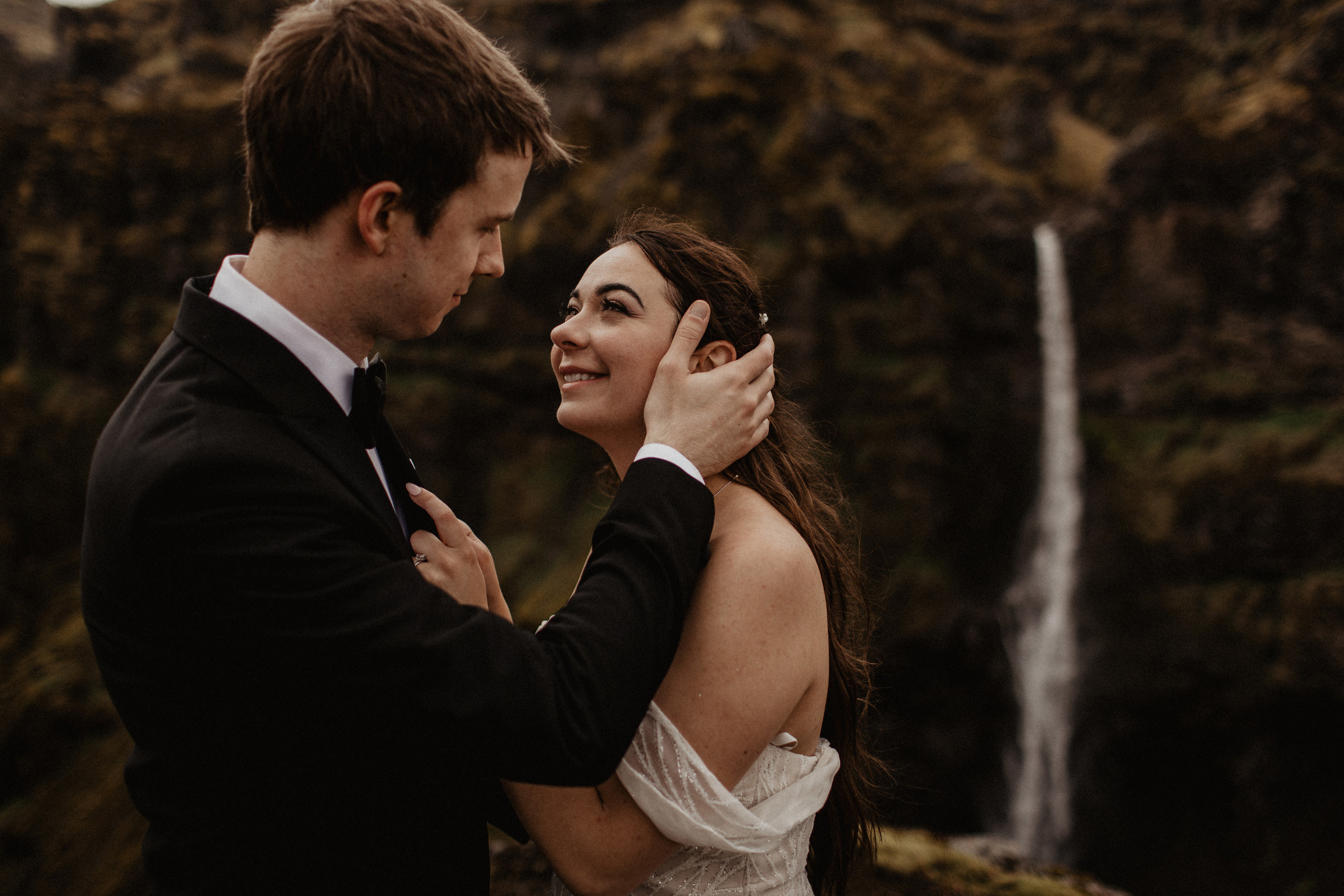 Elopement at secret canyon Iceland and diamond black beach. Iceland elopement photographer & videographer